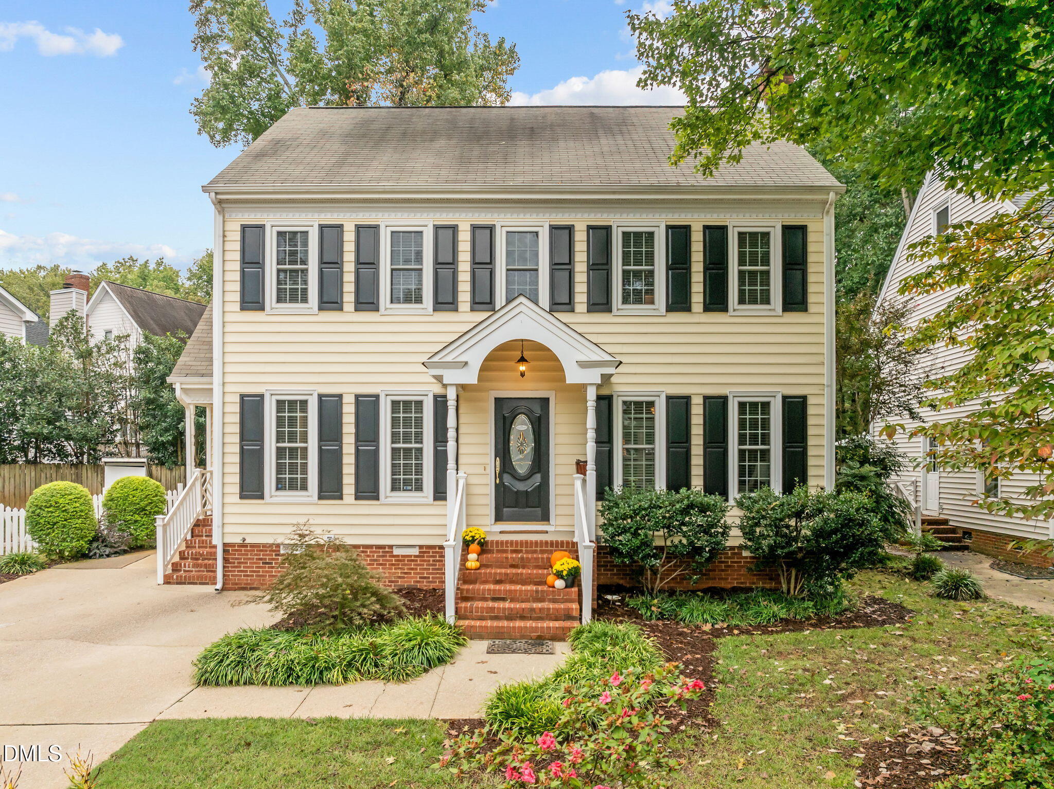 300 Mainsail Drive