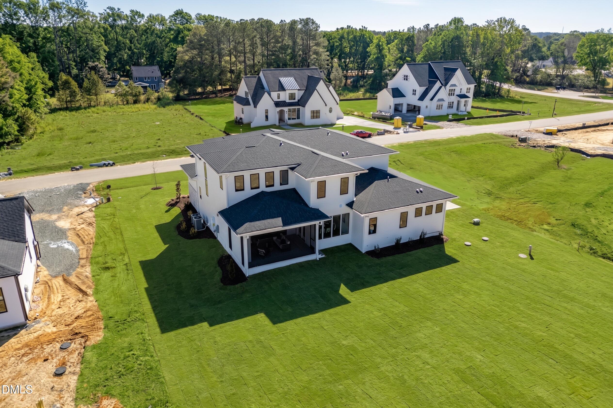 5856 Carriage Gate Drive