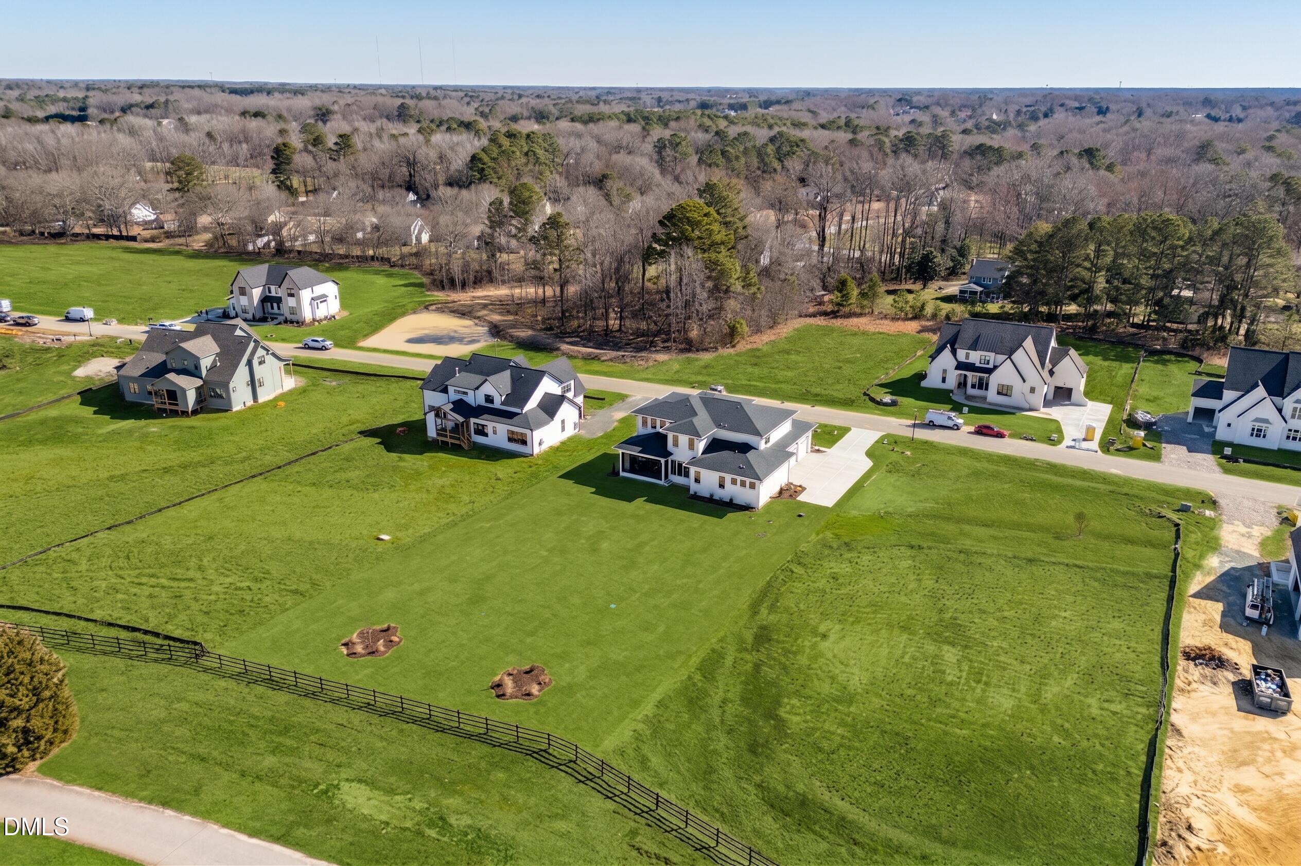 5856 Carriage Gate Drive