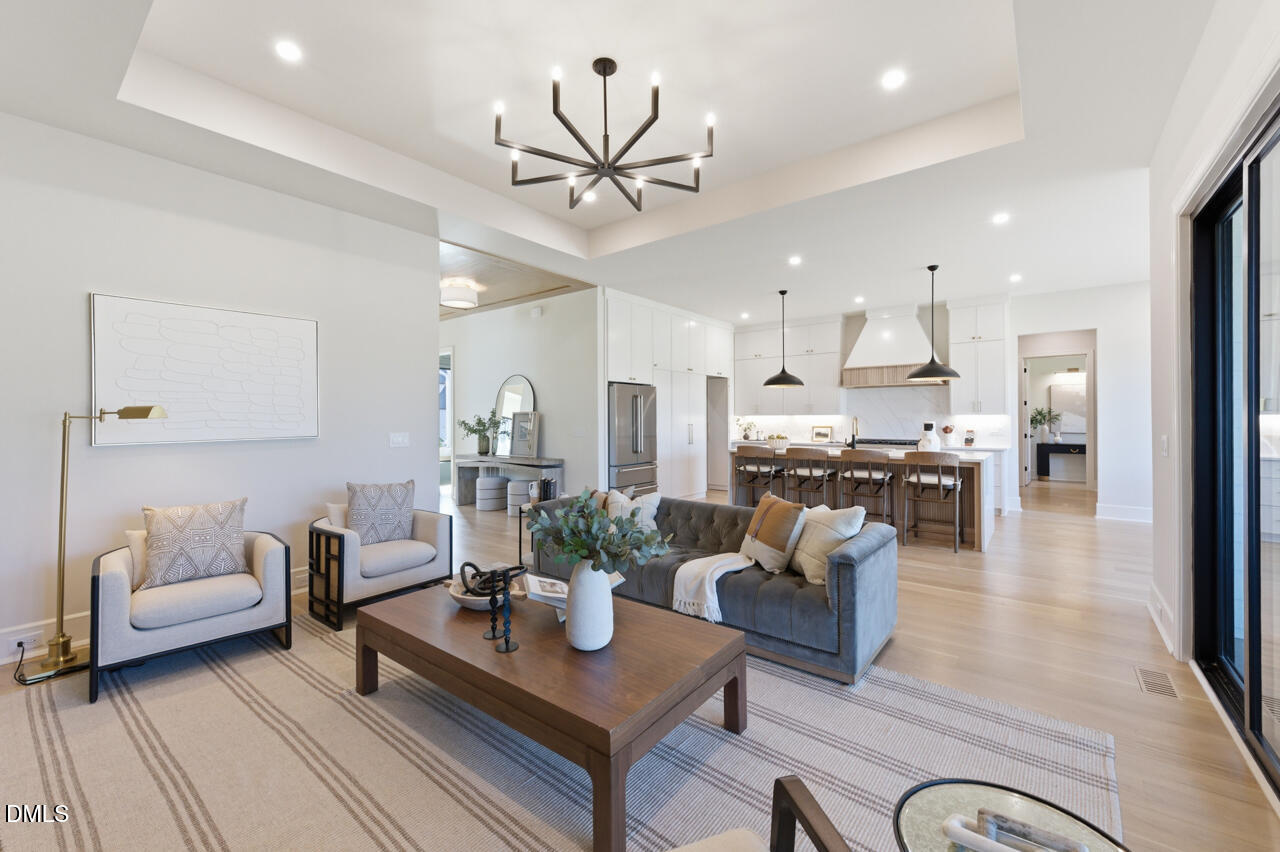 5856 Carriage Gate Drive
