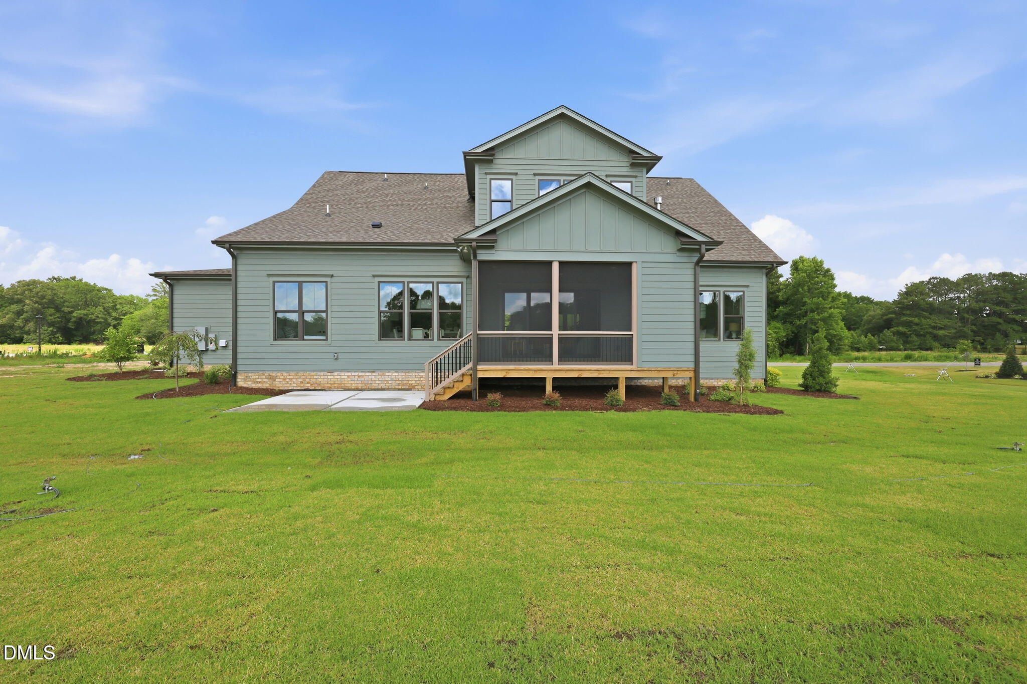 5848 Carriage Gate Drive