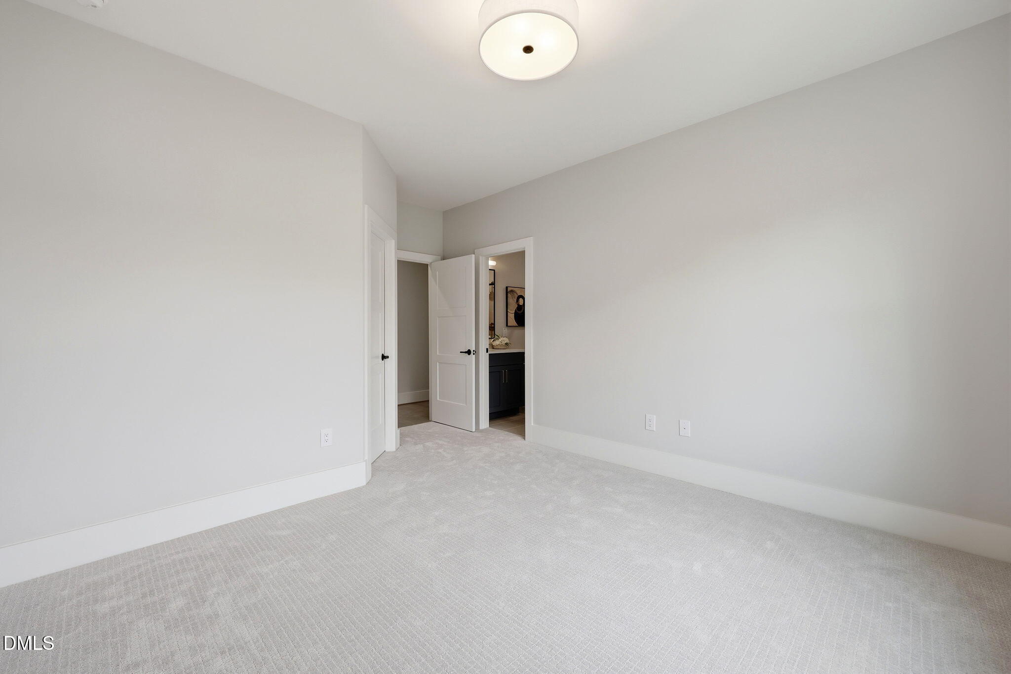 5848 Carriage Gate Drive