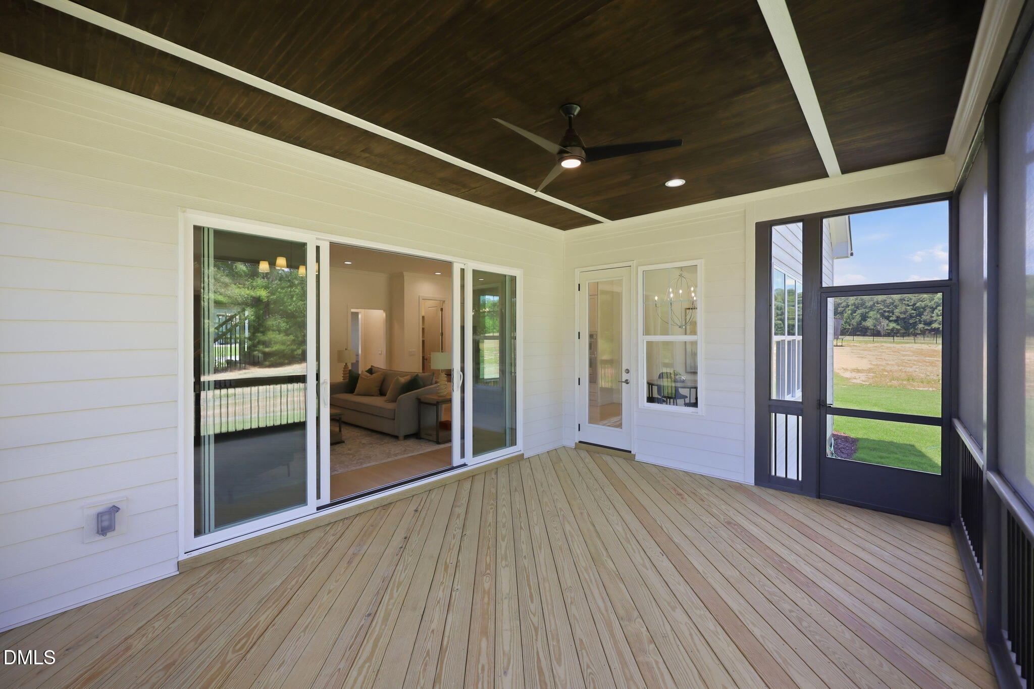 70 Firefly Lane
