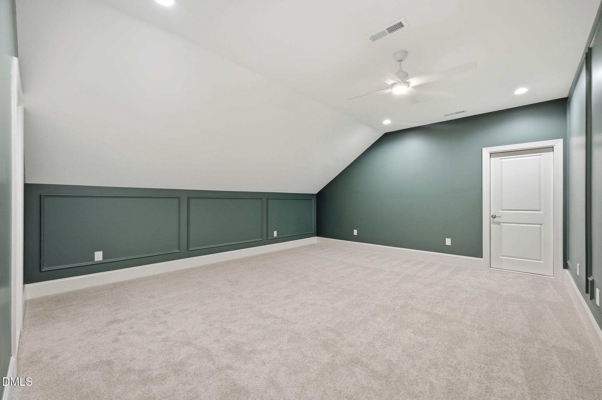 70 Firefly Lane