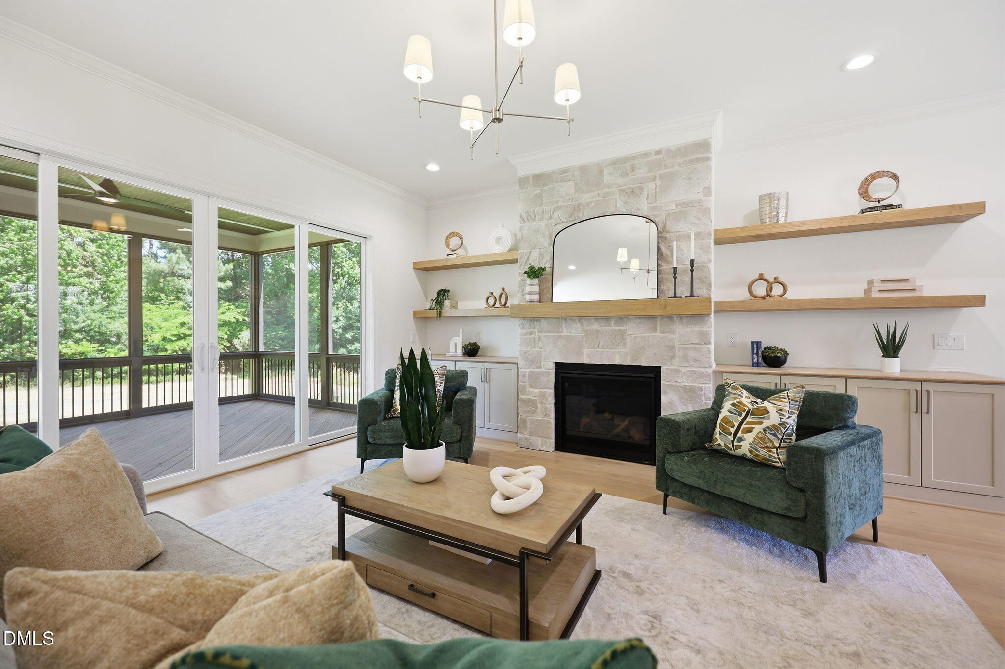 70 Firefly Lane