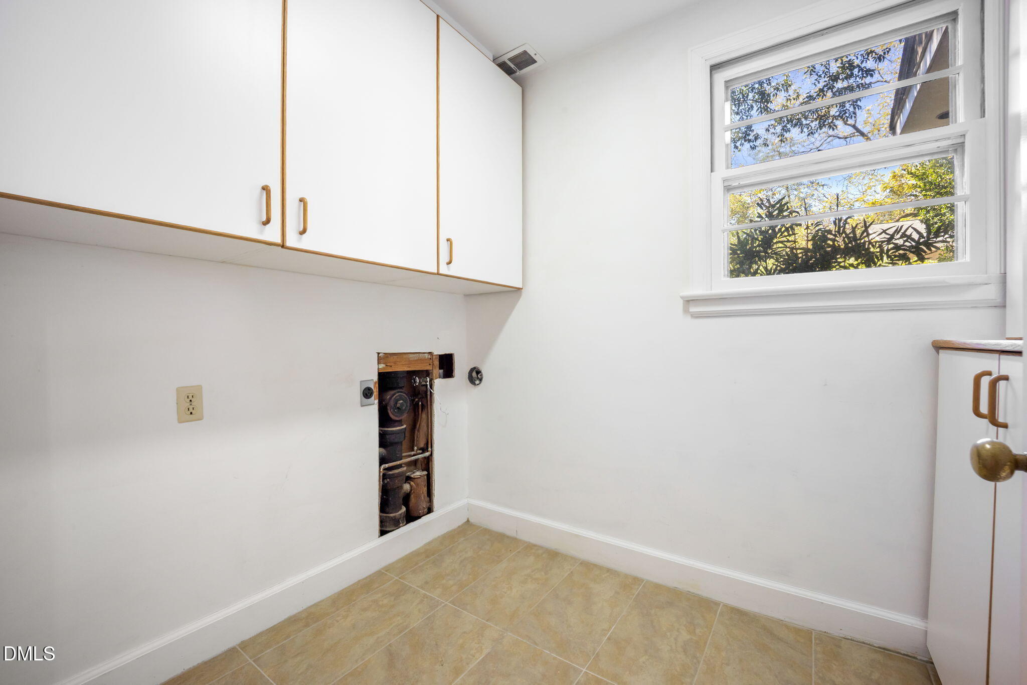 2137 Coley Forest Place