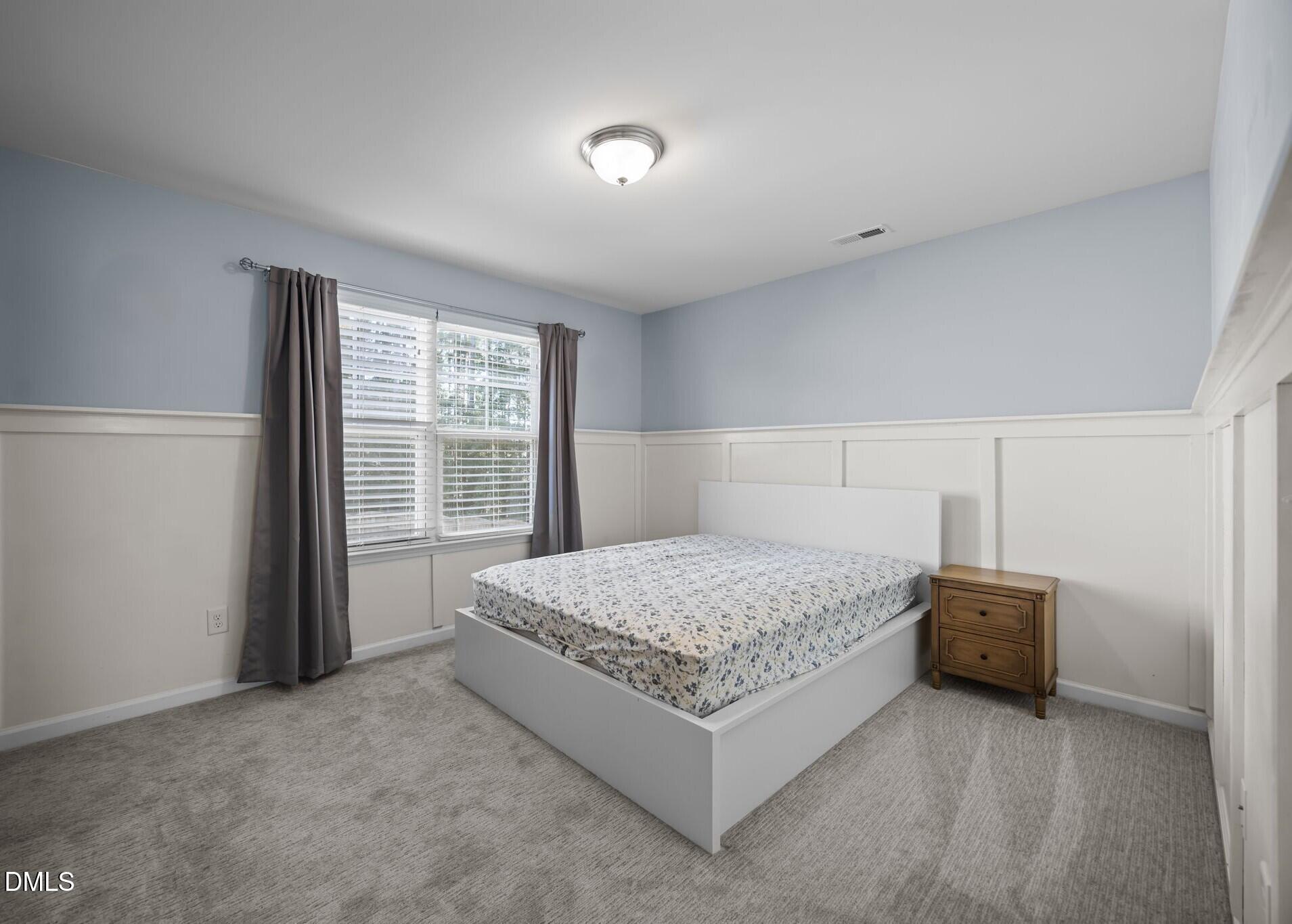 2464 Everstone Road