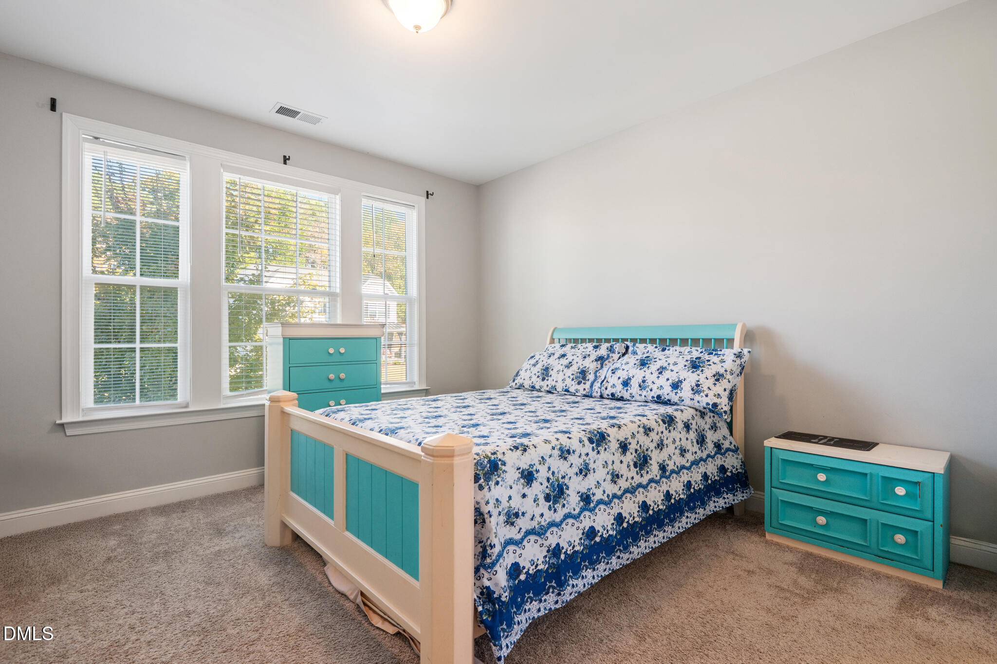 3432 Mountain Hill Drive