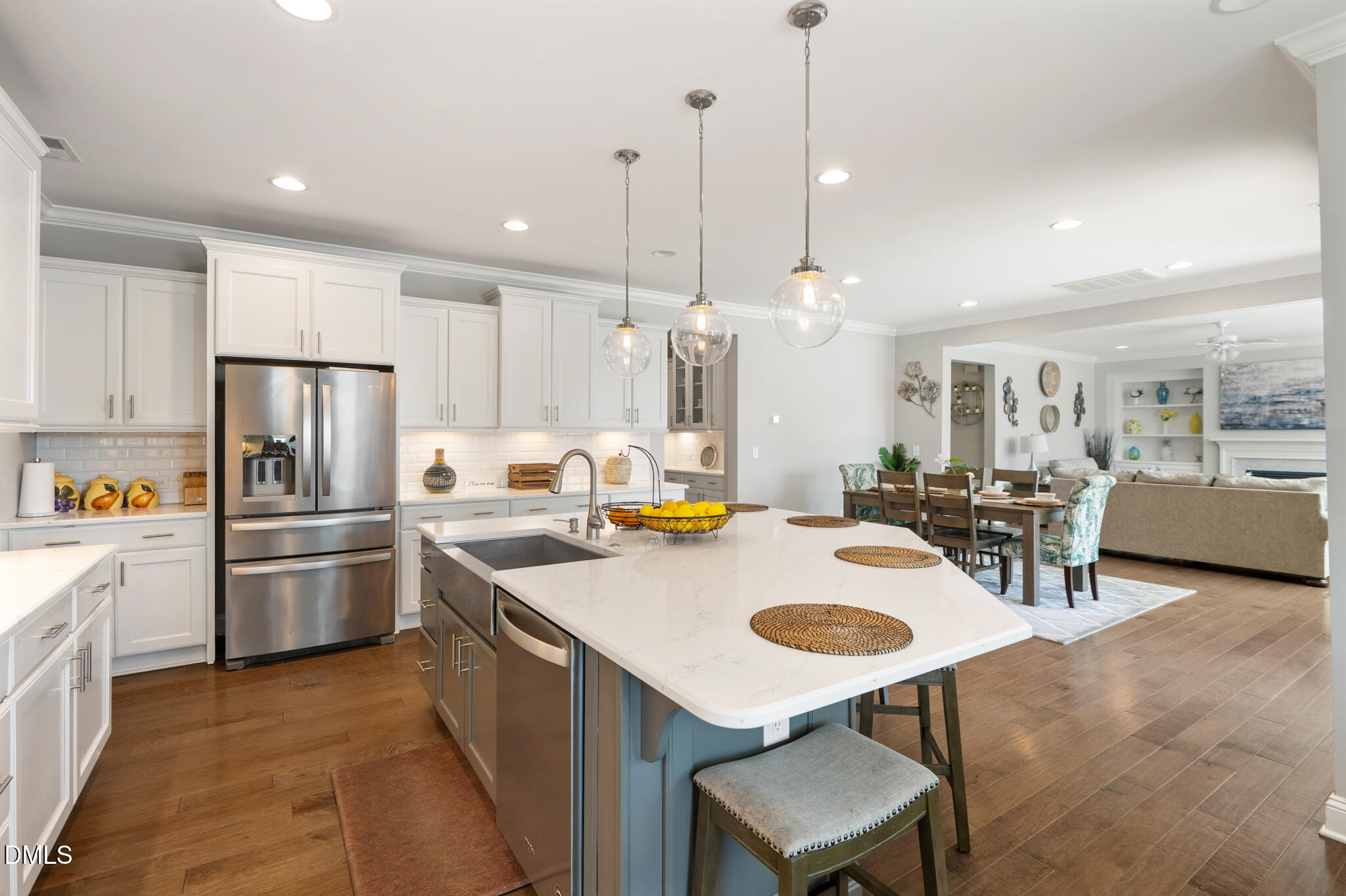 3432 Mountain Hill Drive
