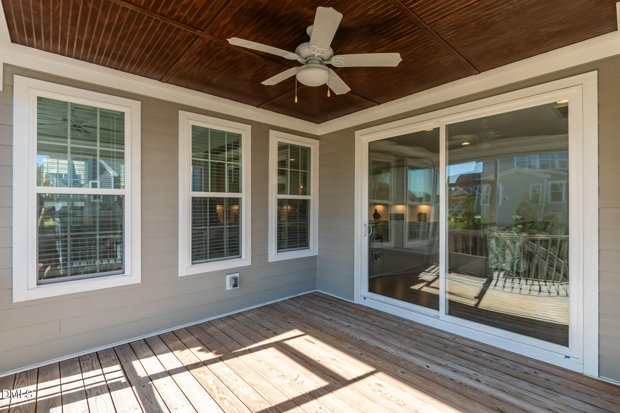 3432 Mountain Hill Drive
