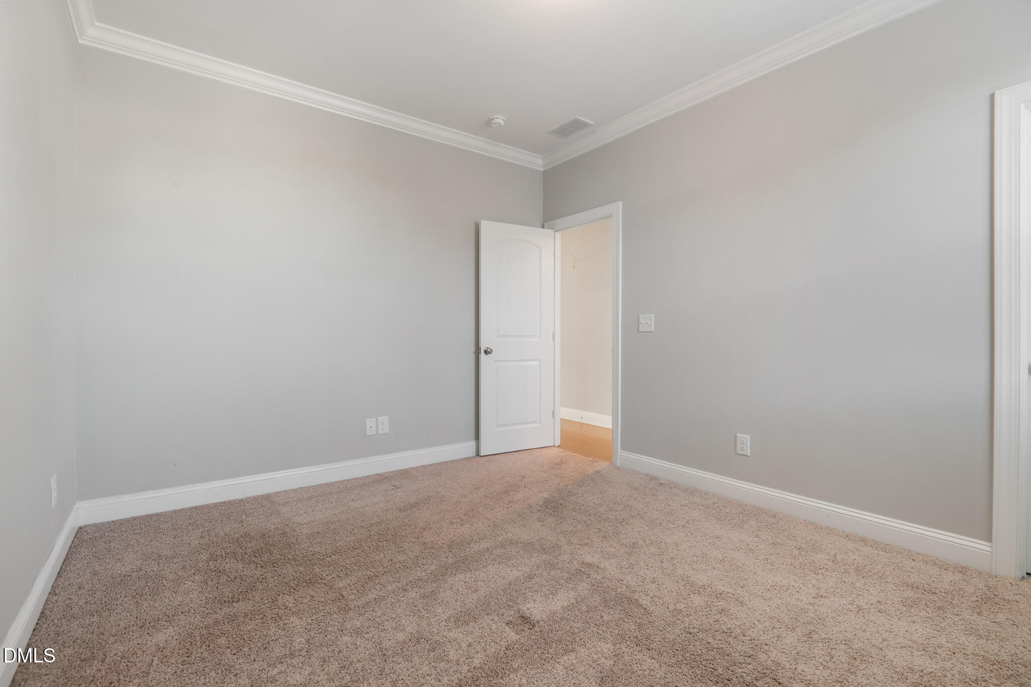 3432 Mountain Hill Drive