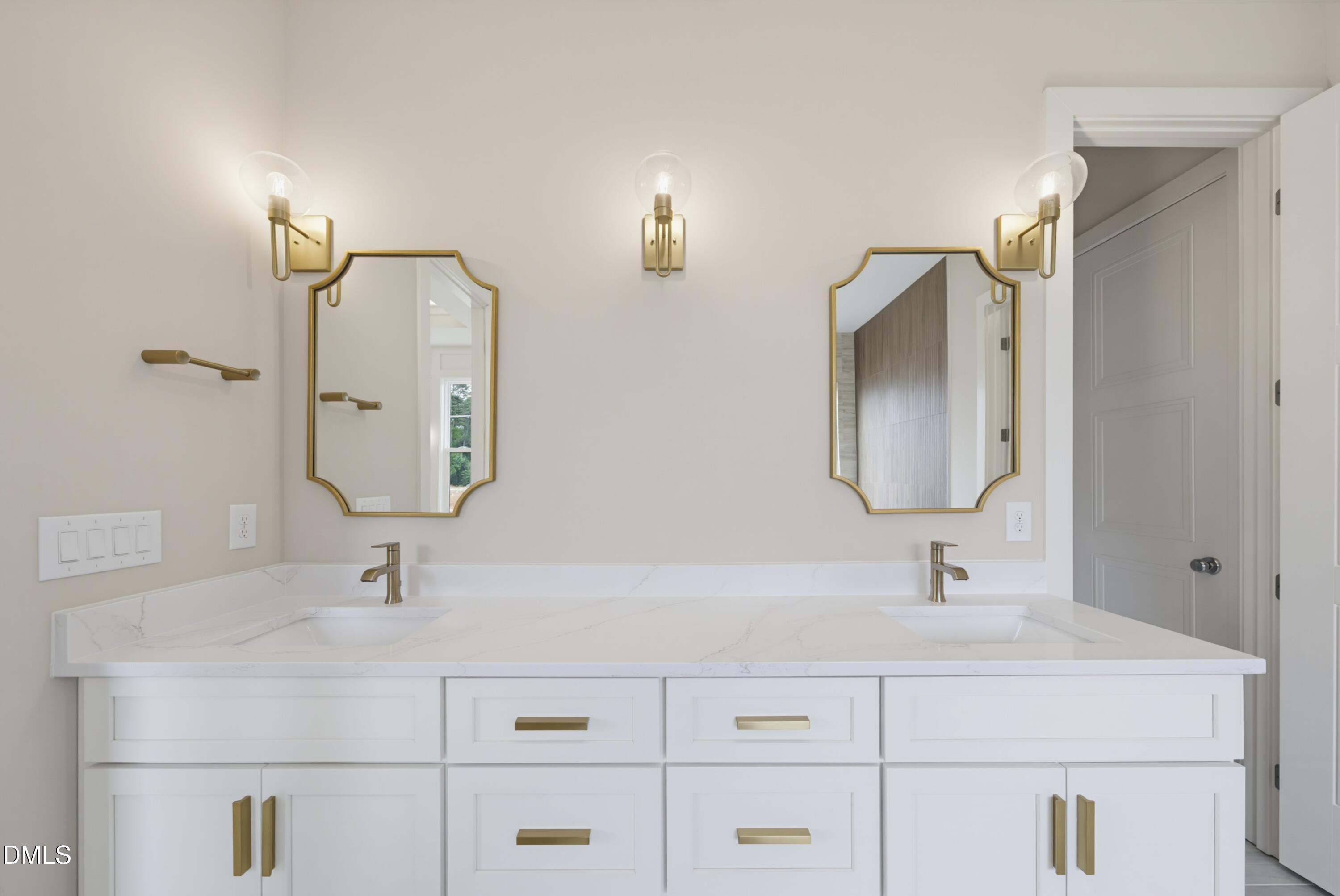 1123 Dovefield Lane