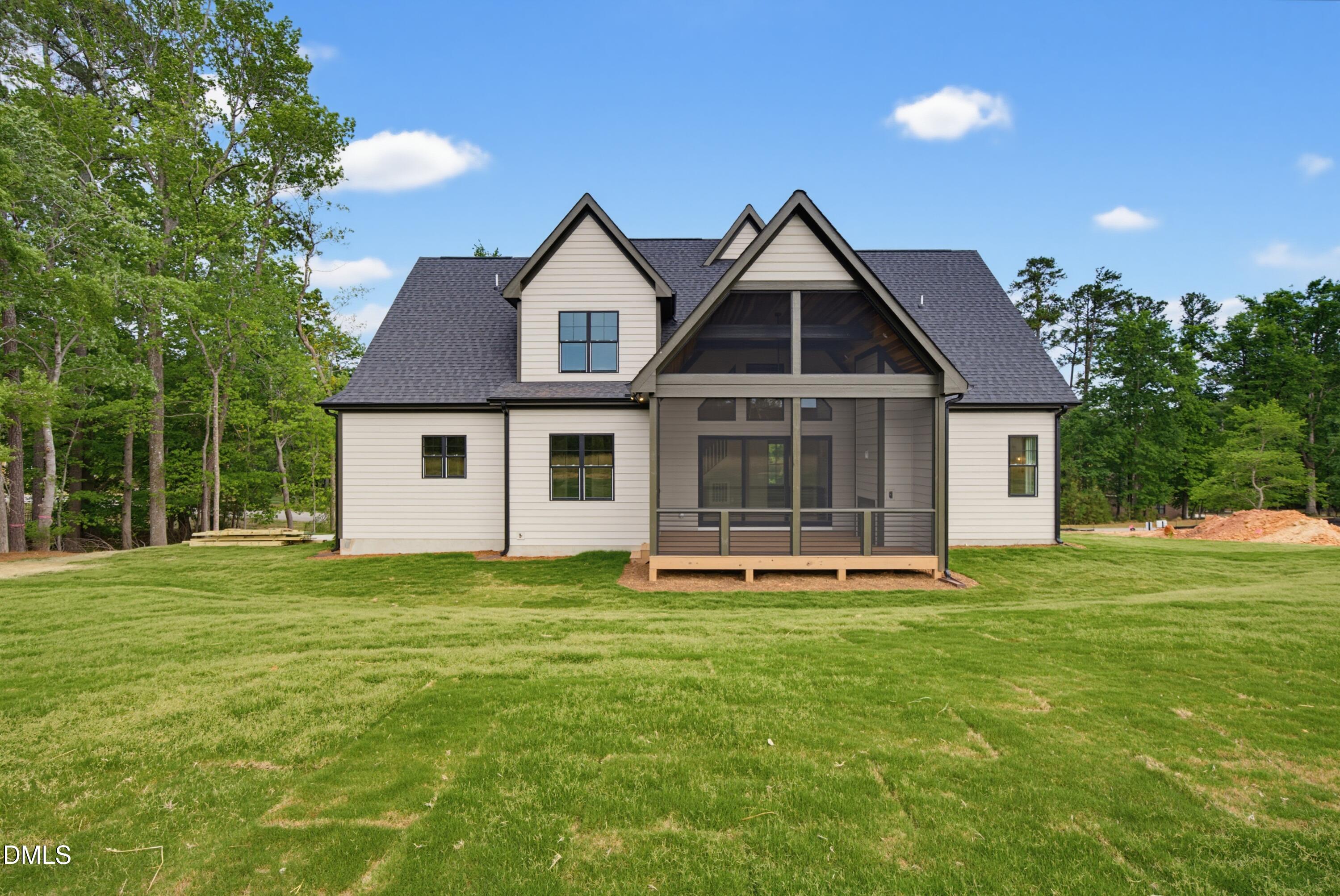 1123 Dovefield Lane