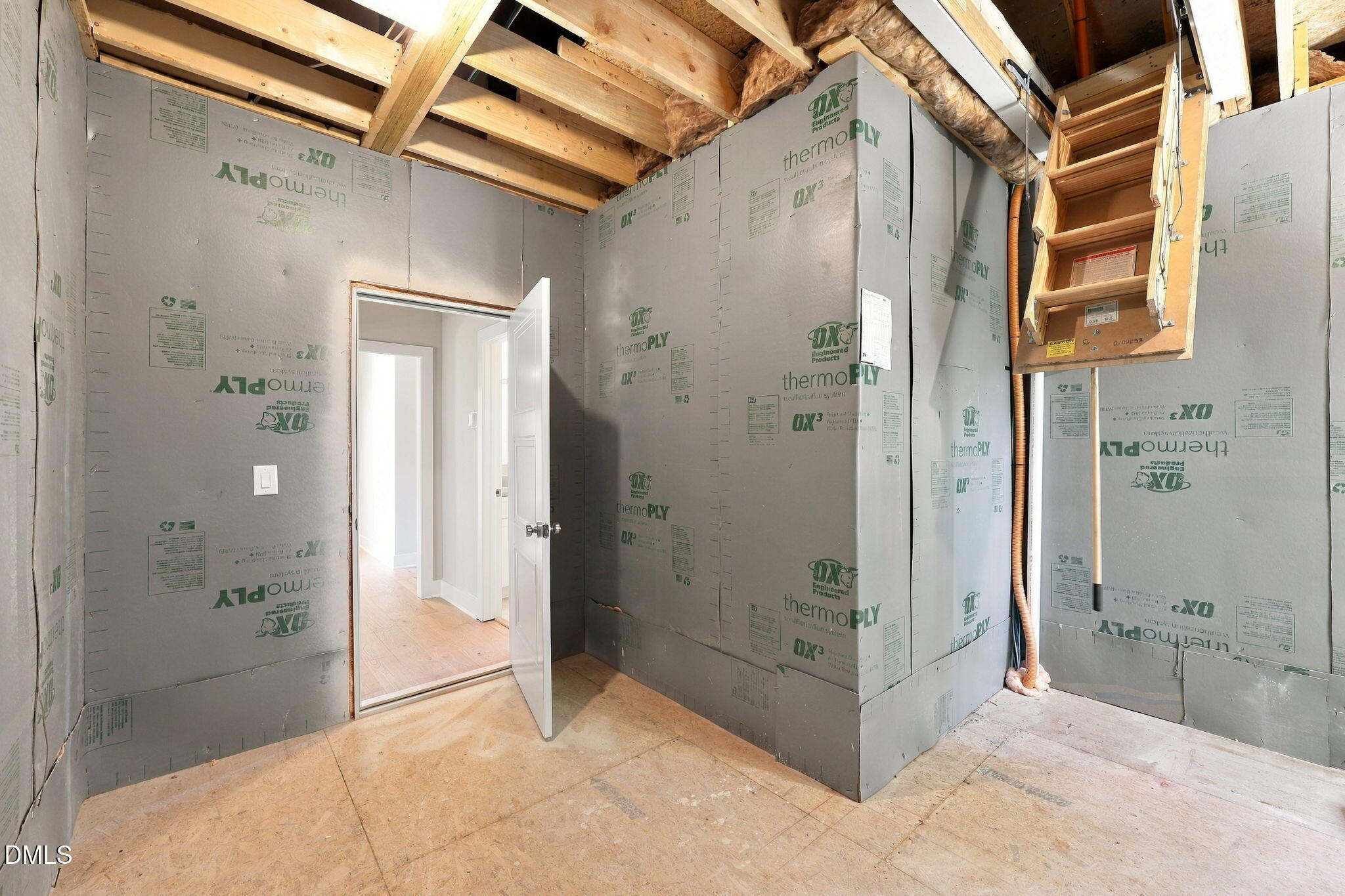 1123 Dovefield Lane