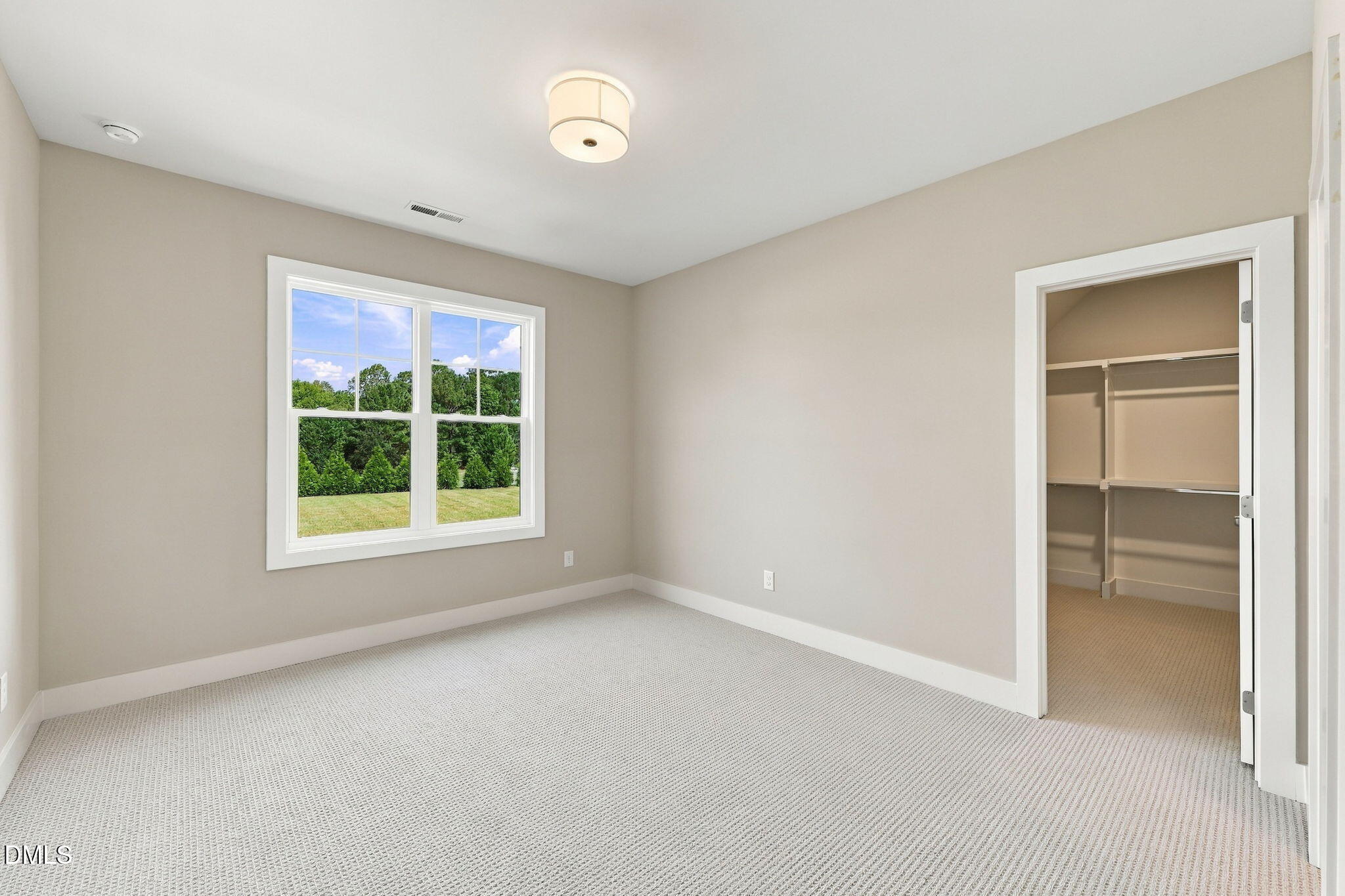 1123 Dovefield Lane