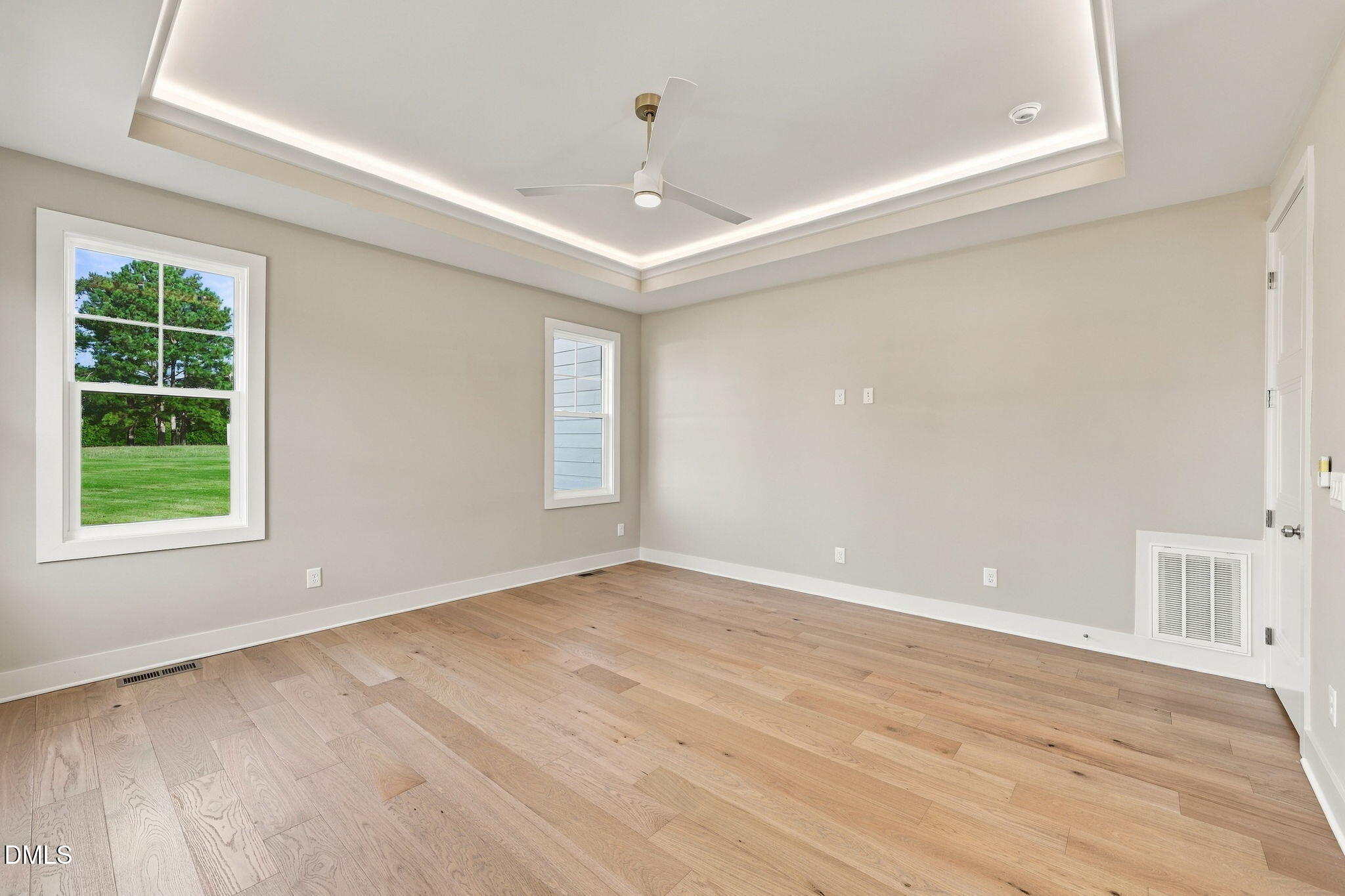 1123 Dovefield Lane
