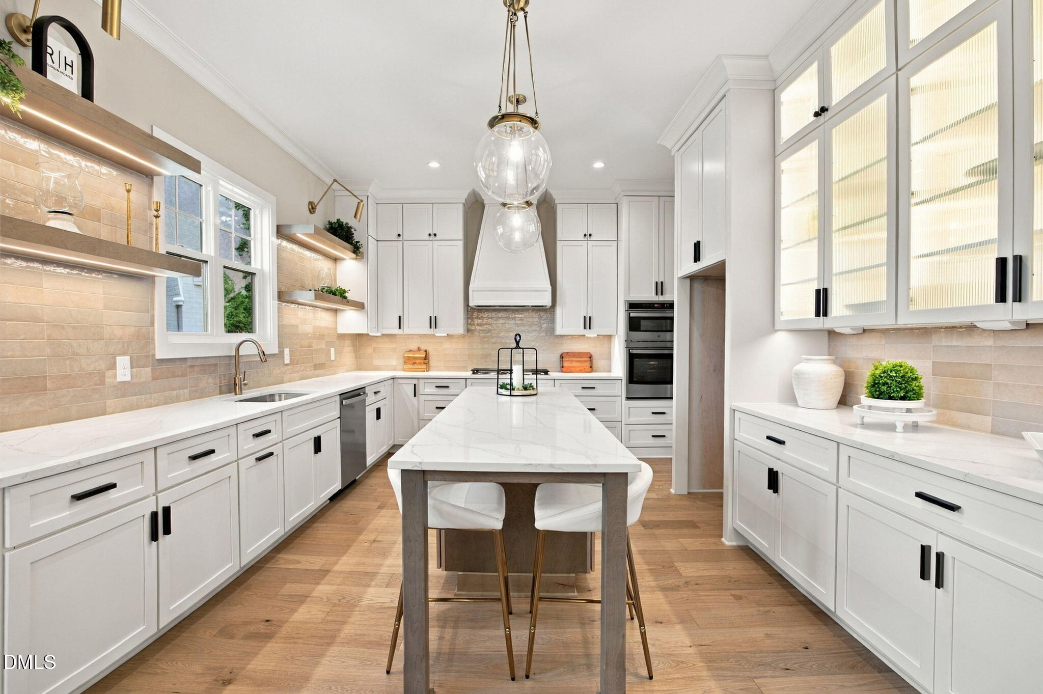 1123 Dovefield Lane