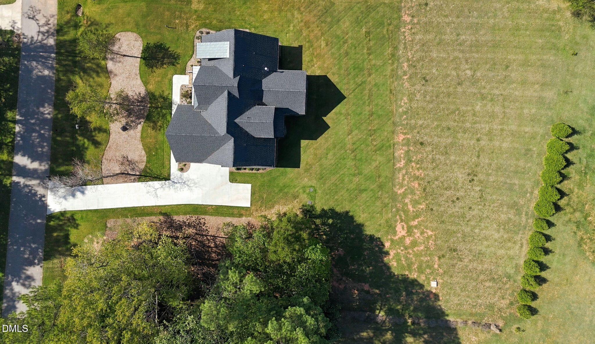 1123 Dovefield Lane