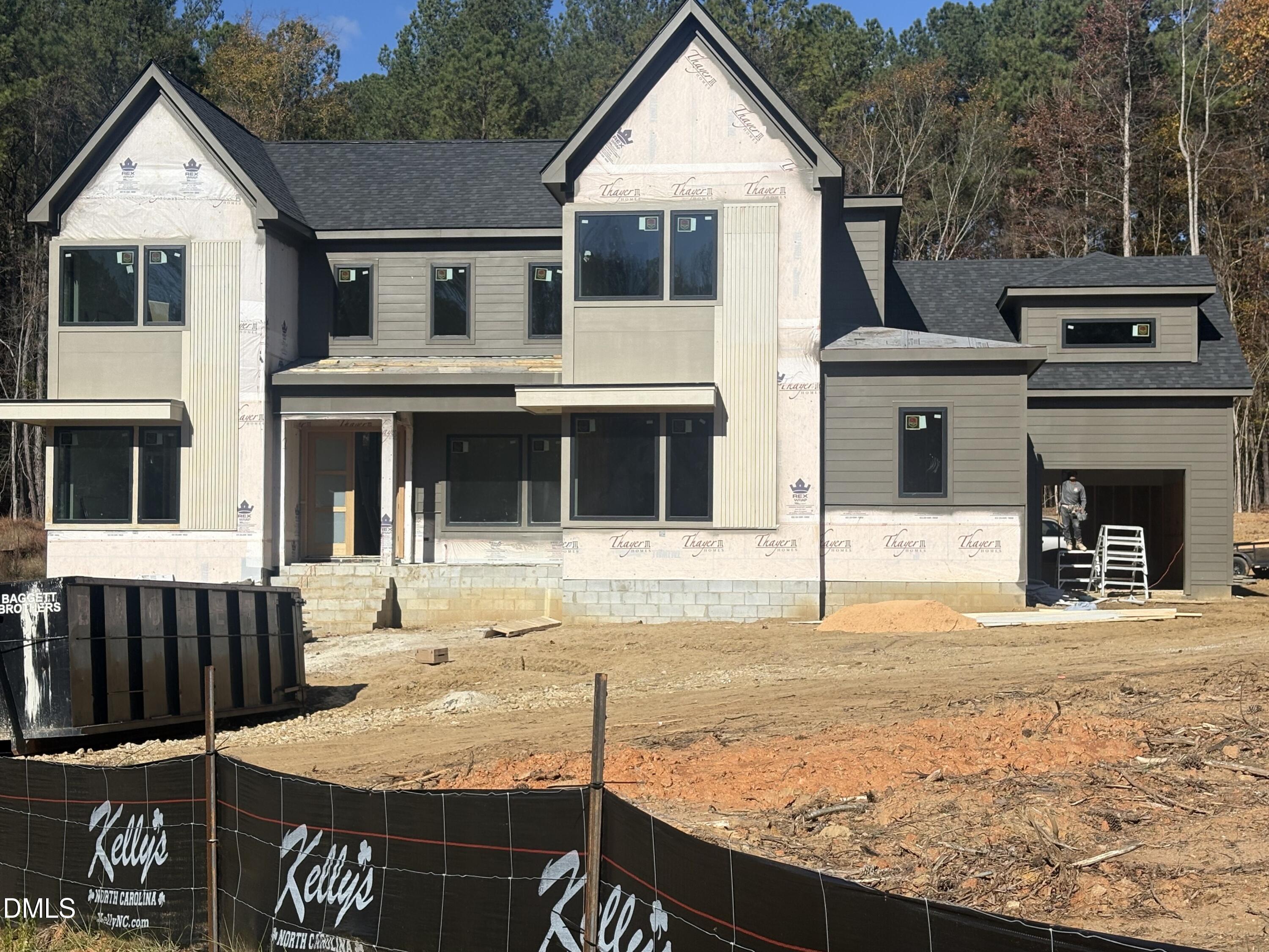 1109 Delilia Lane