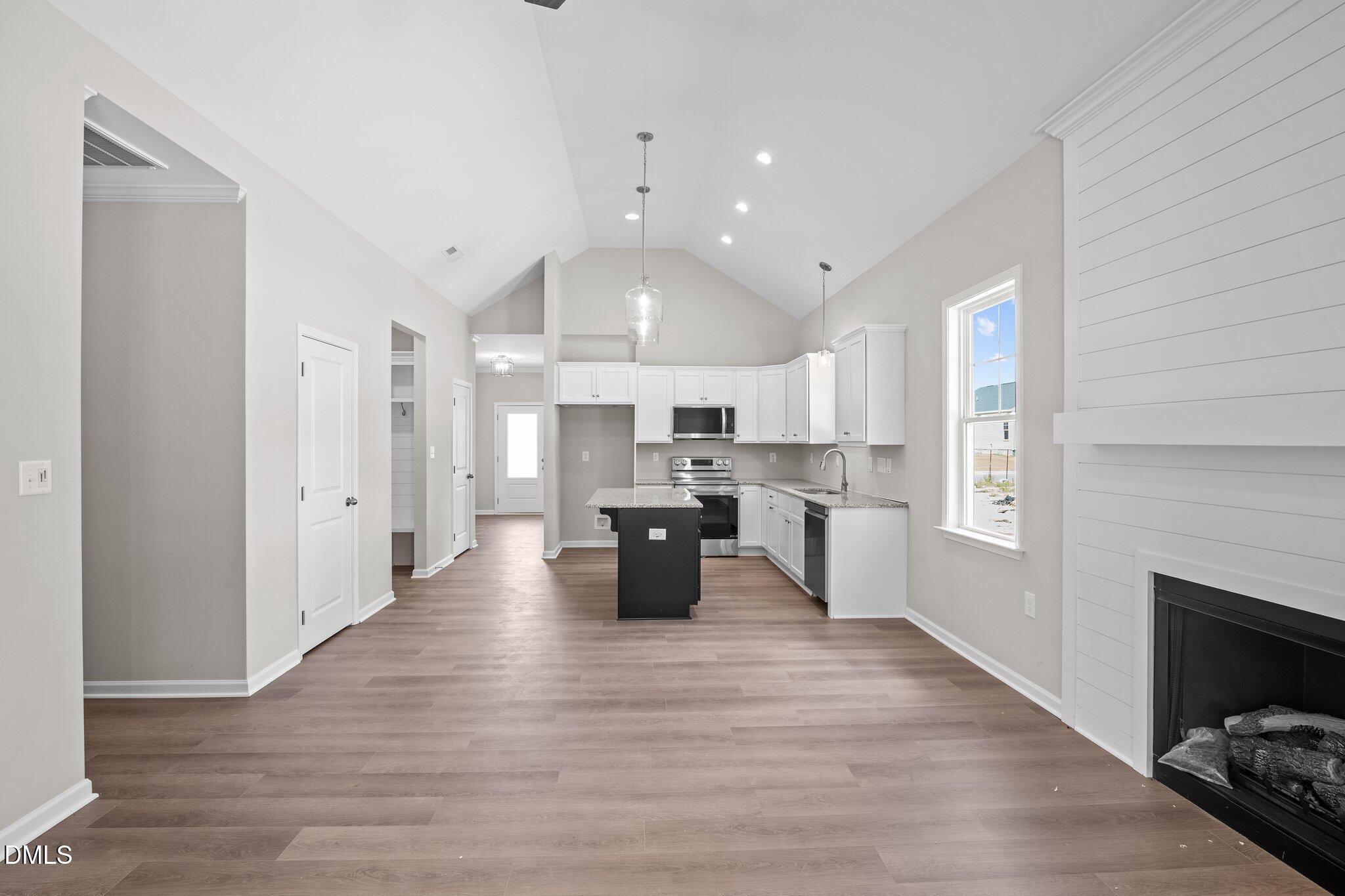 4519 Sweet Williams Lane