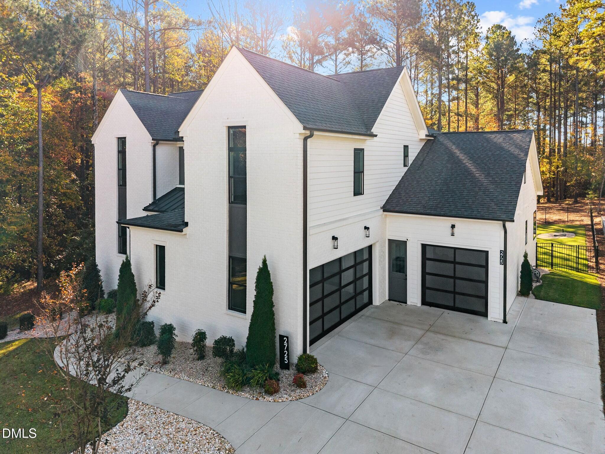 2725 Trifle Lane