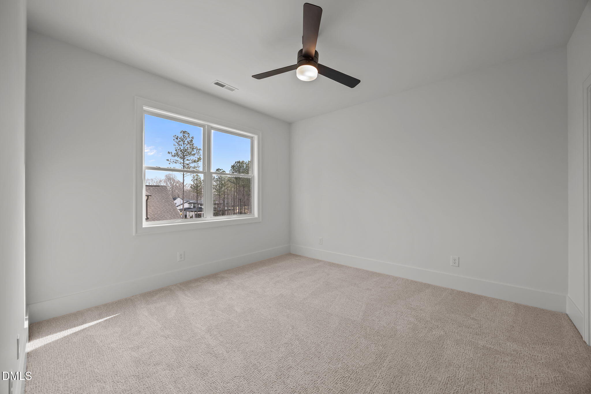 15 Chestnut Oak Drive