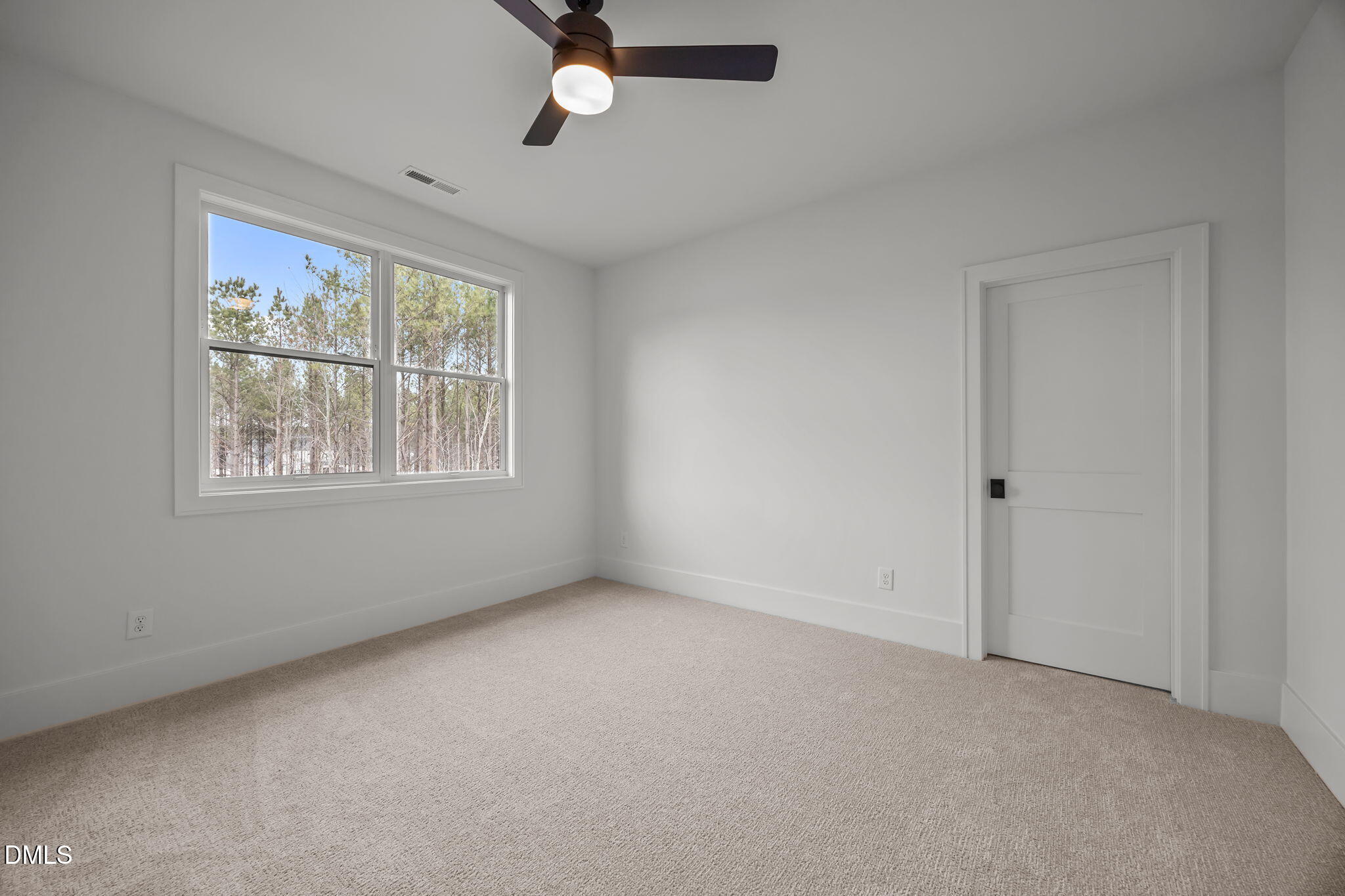 15 Chestnut Oak Drive