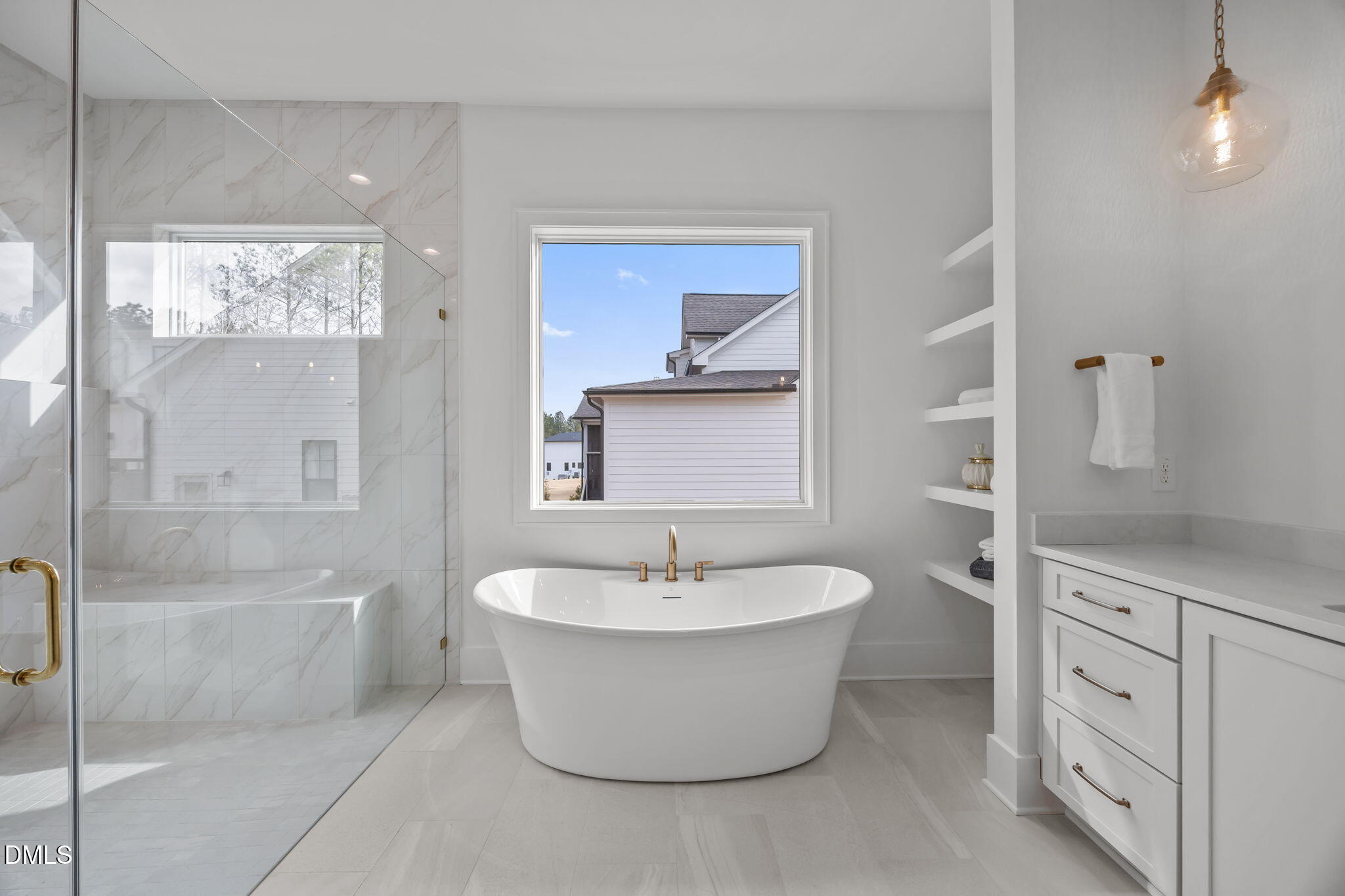 15 Chestnut Oak Drive