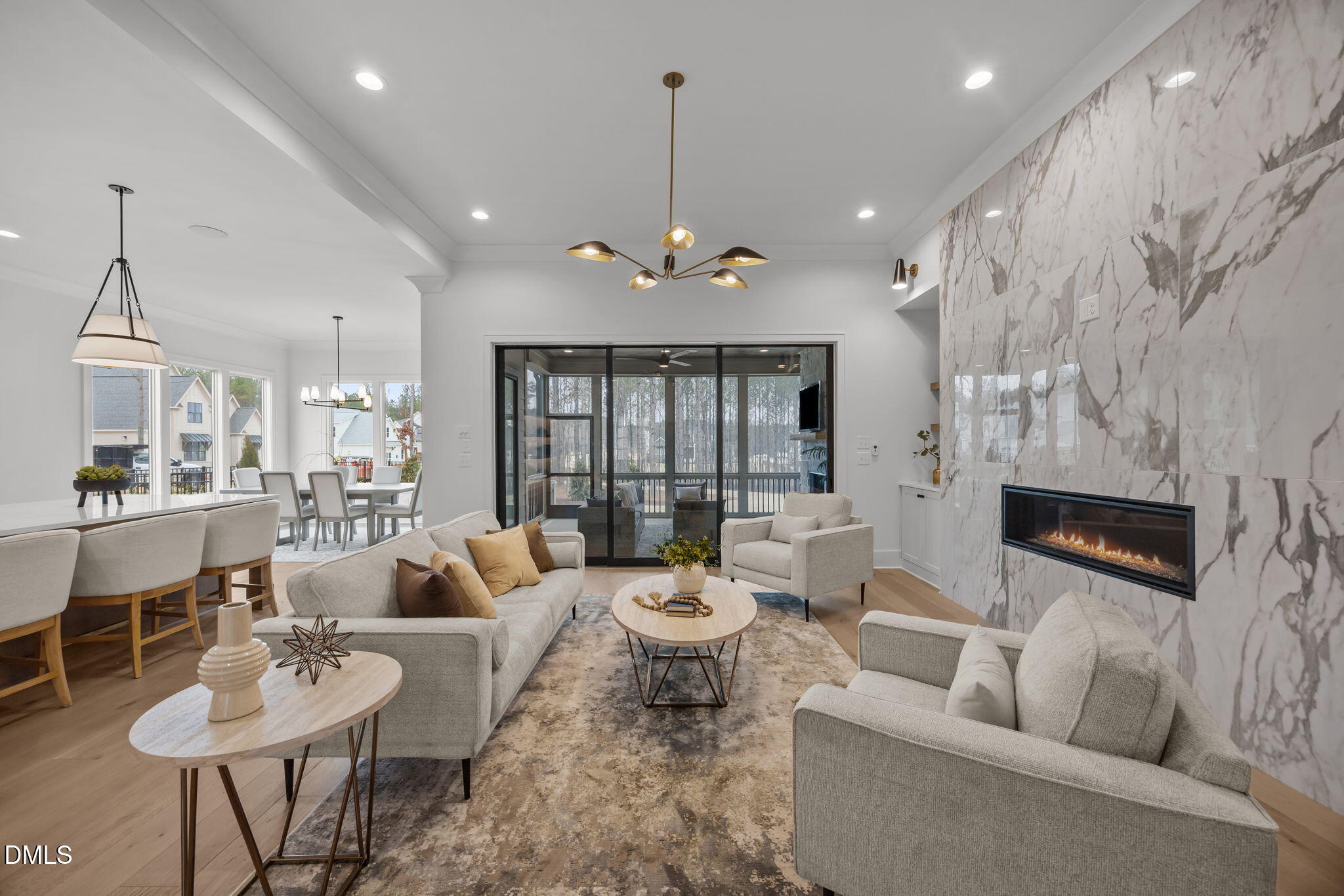 15 Chestnut Oak Drive