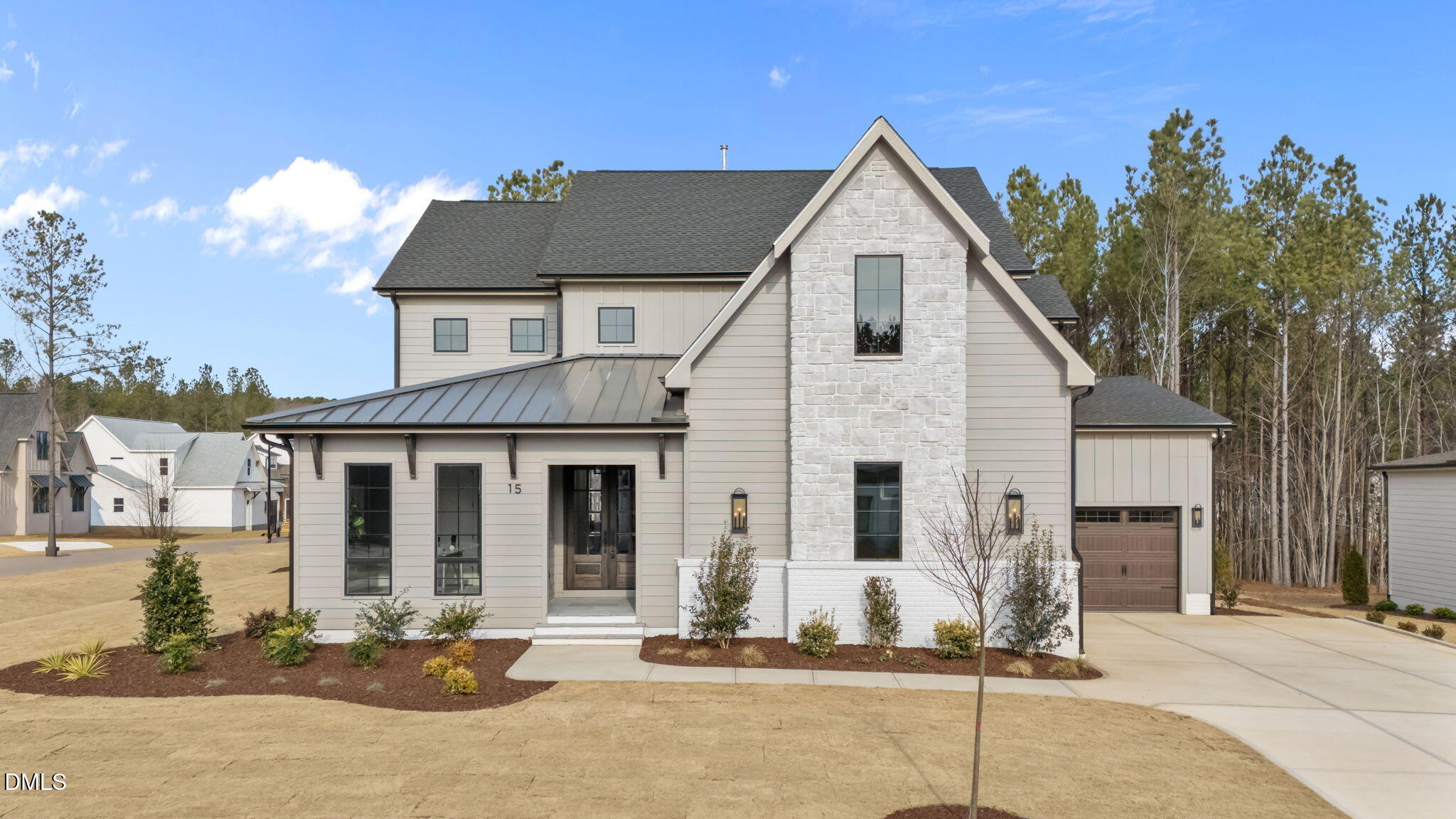 15 Chestnut Oak Drive