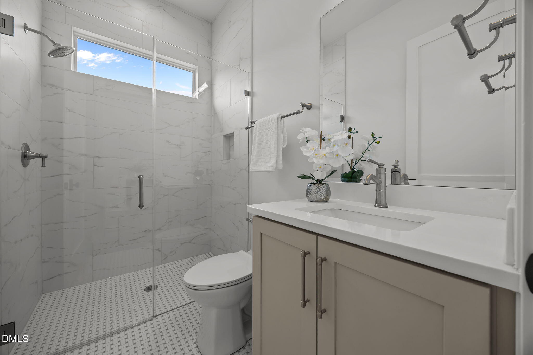 15 Chestnut Oak Drive