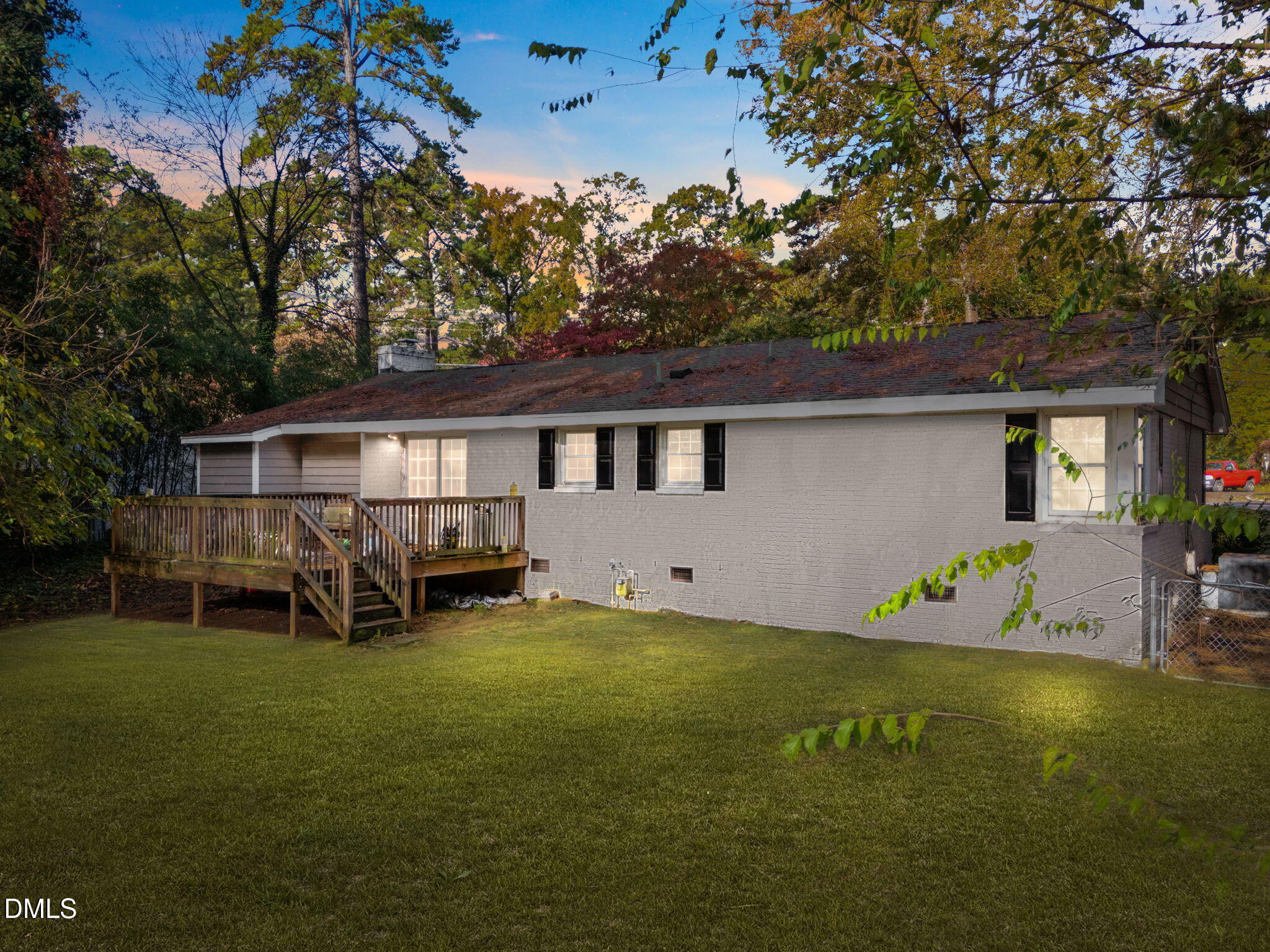 2950 Glenridge Drive