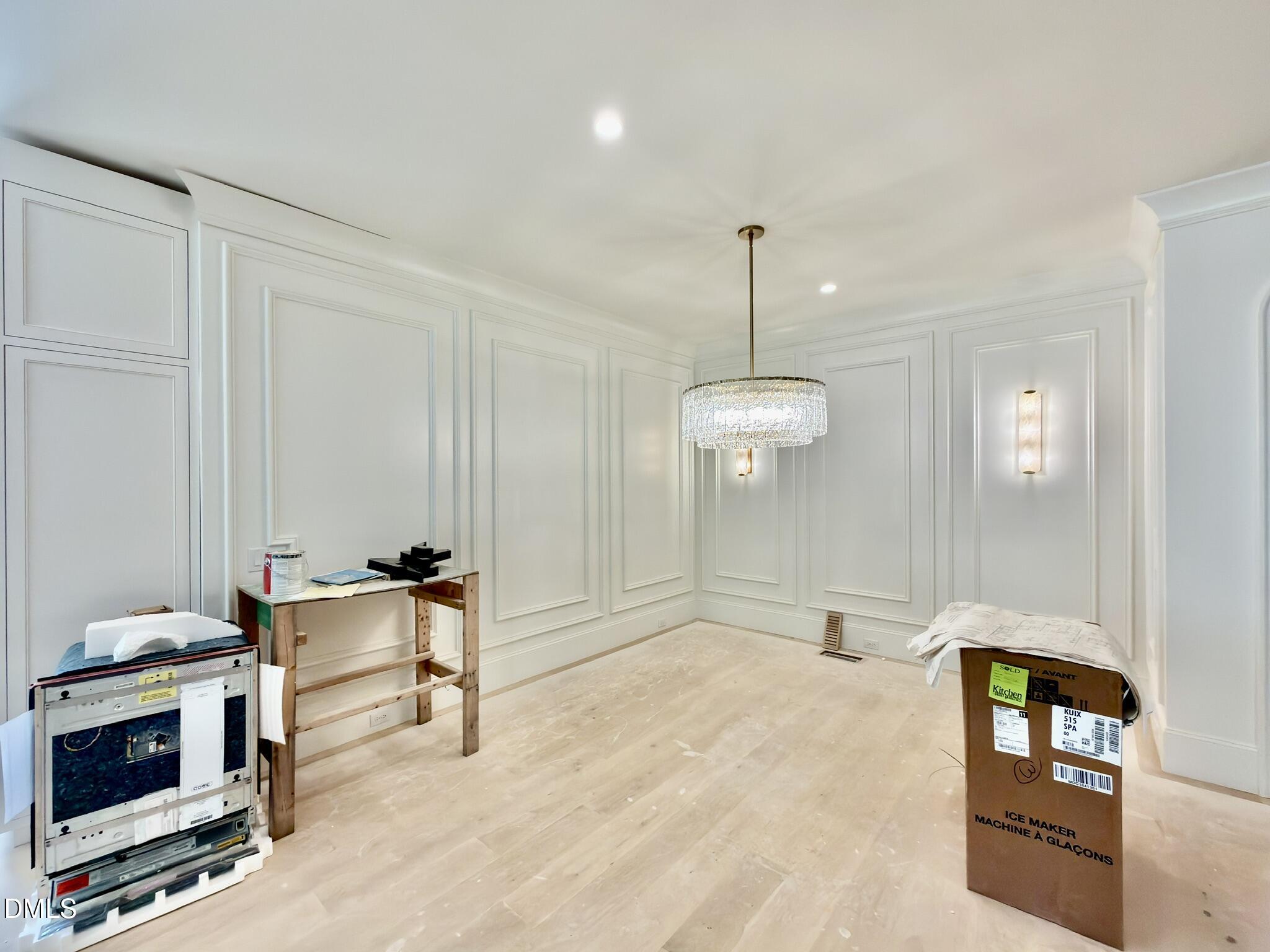 6832 Greystone Drive