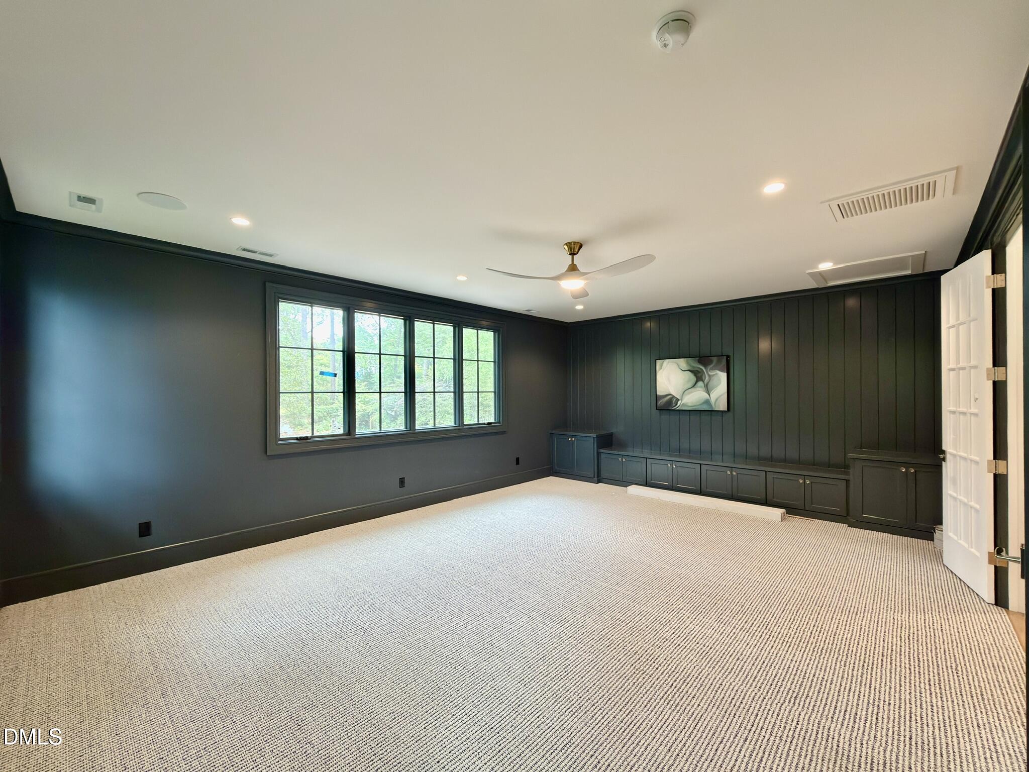 1718 Piccadilly Lane