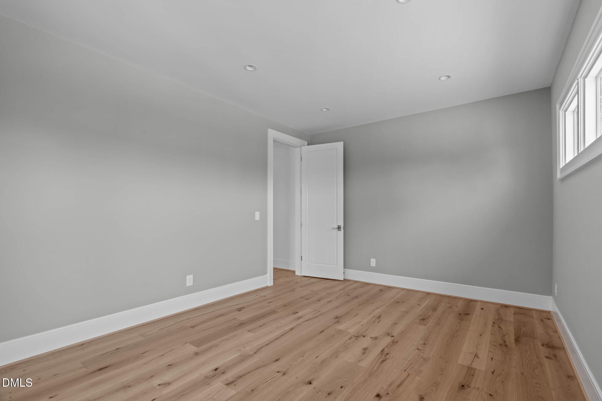 1718 Piccadilly Lane
