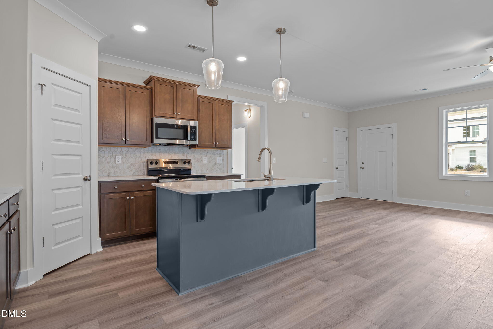 4523 Sweet Williams Lane