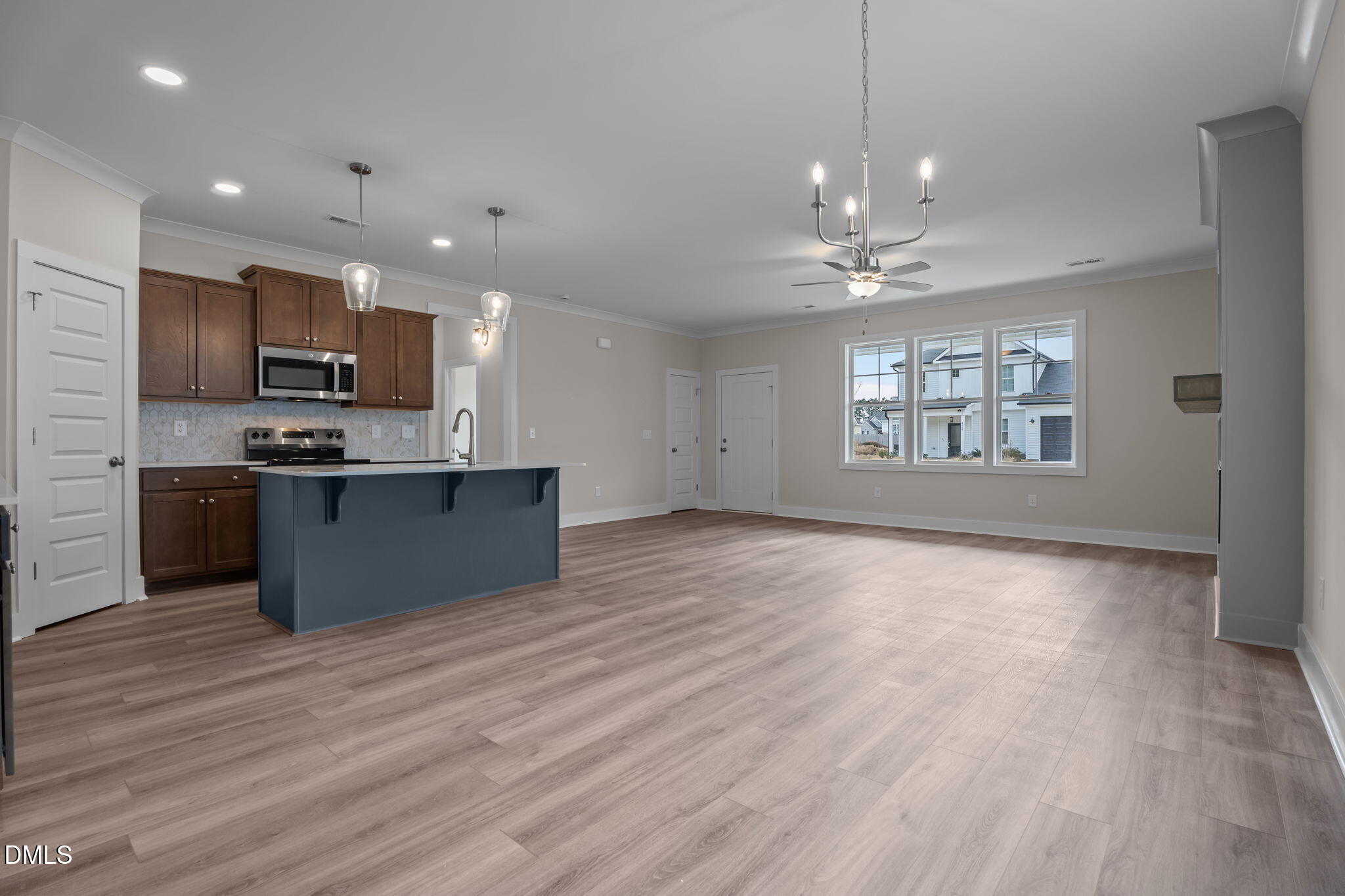 4523 Sweet Williams Lane
