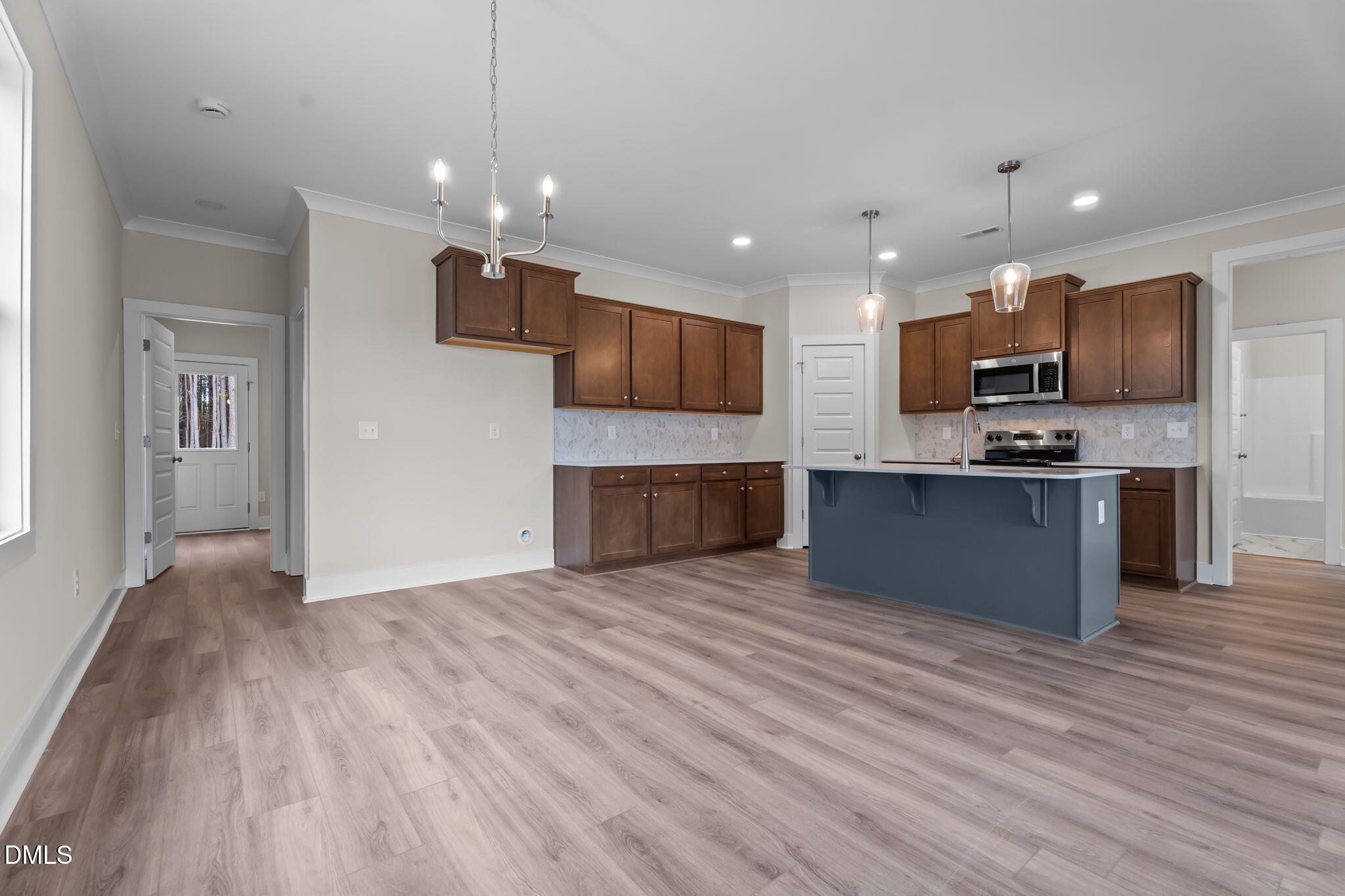 4523 Sweet Williams Lane