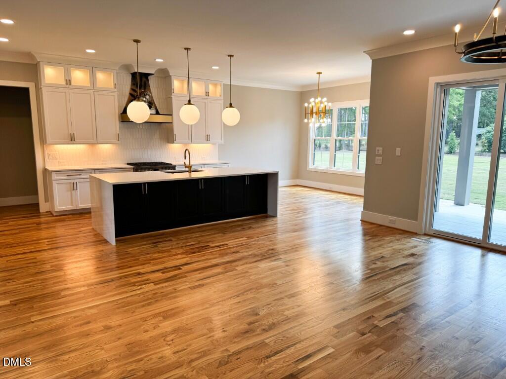 2905 Frances Marie Lane
