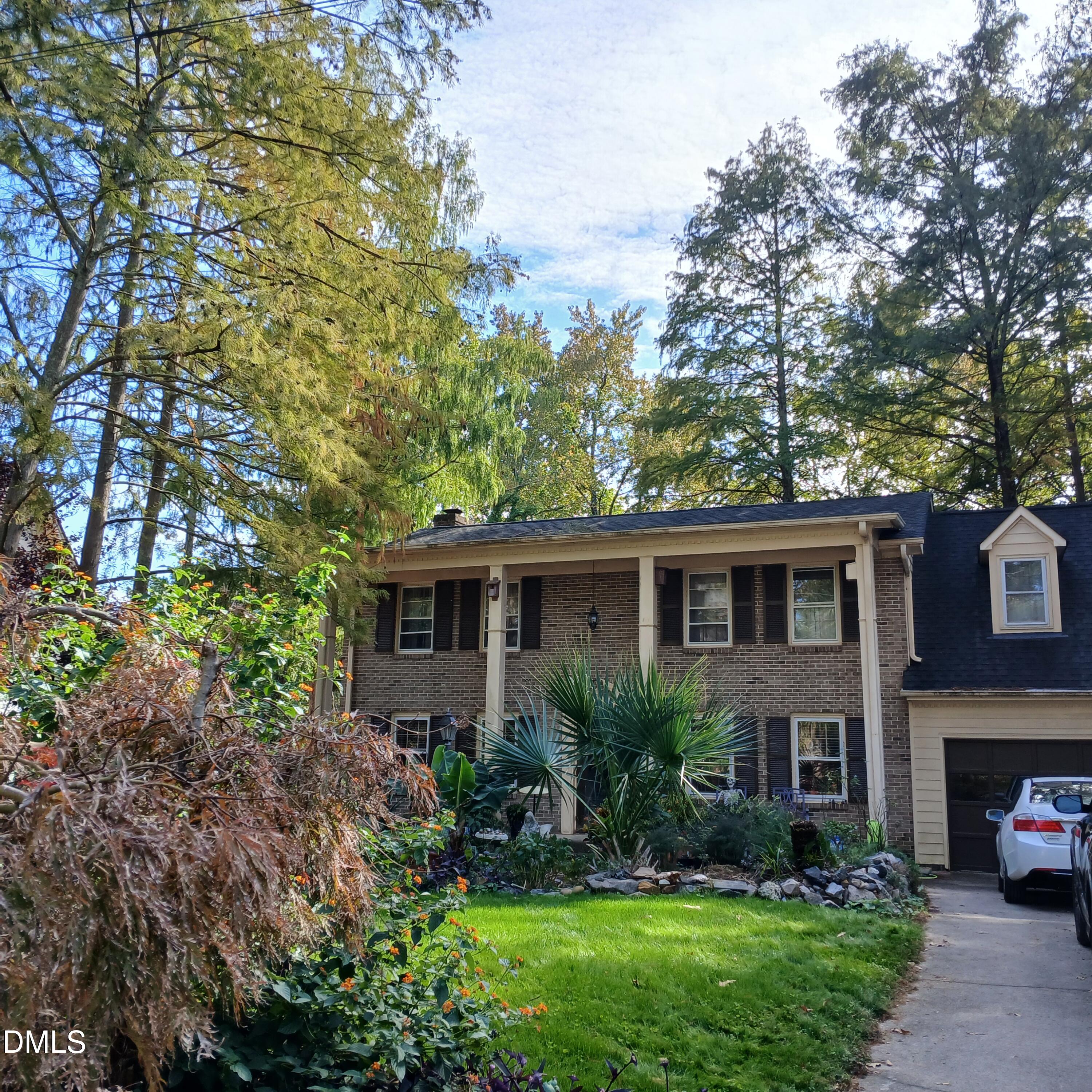 409 Cottonwood Circle