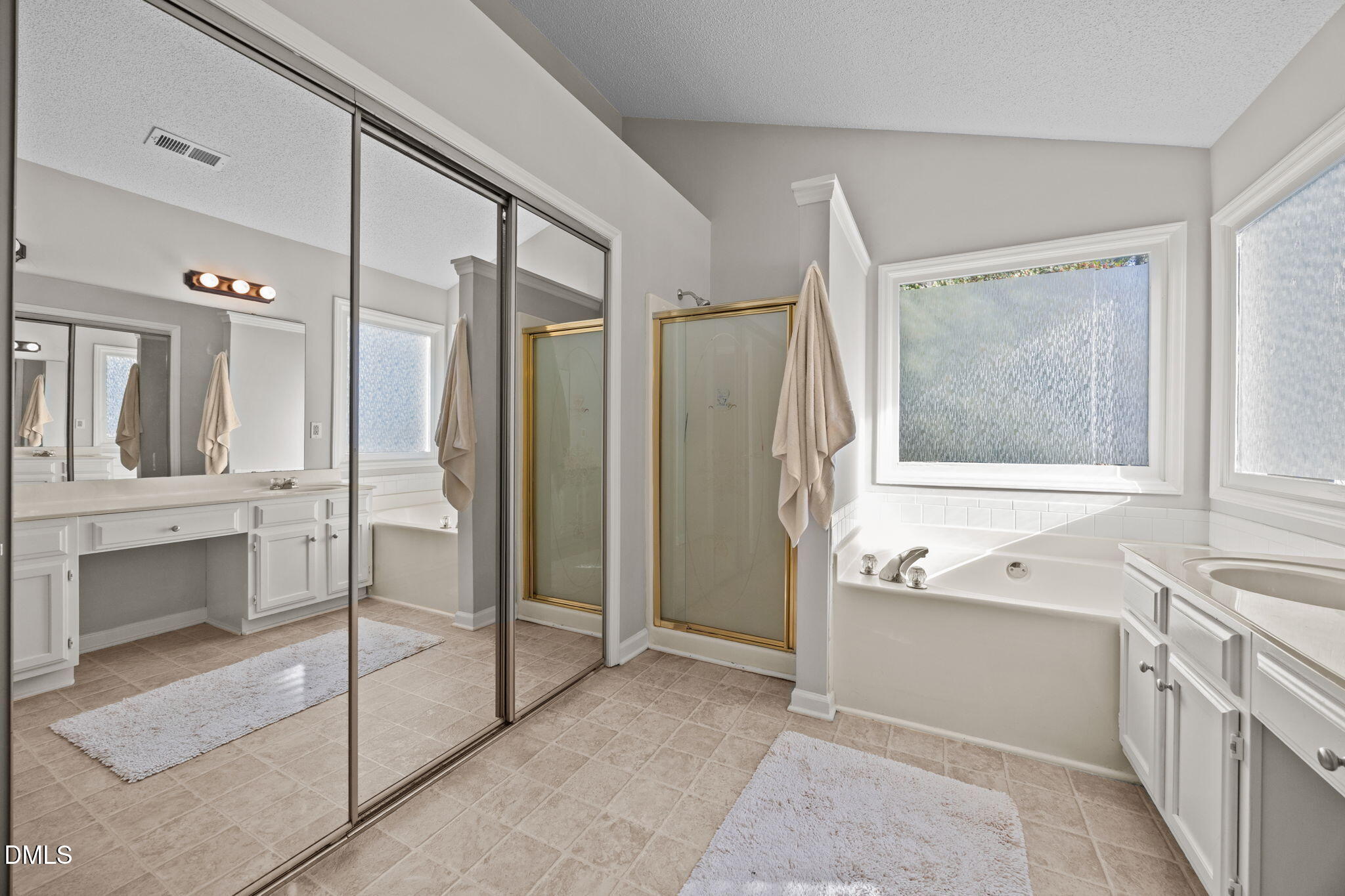 900 Reflection Court