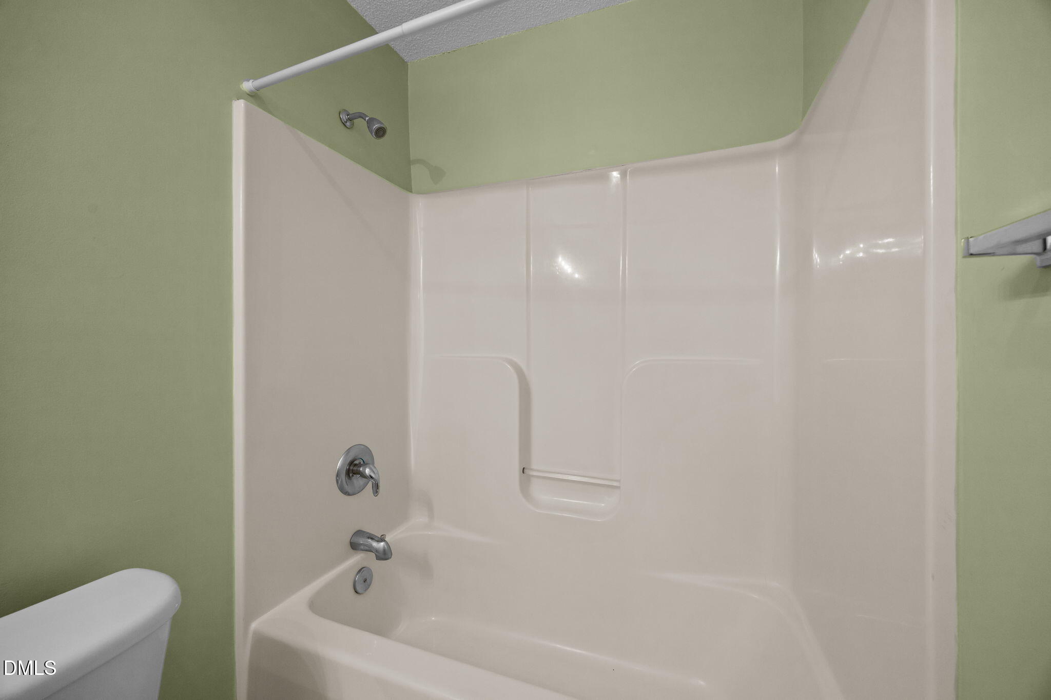 2916 Flintridge Drive