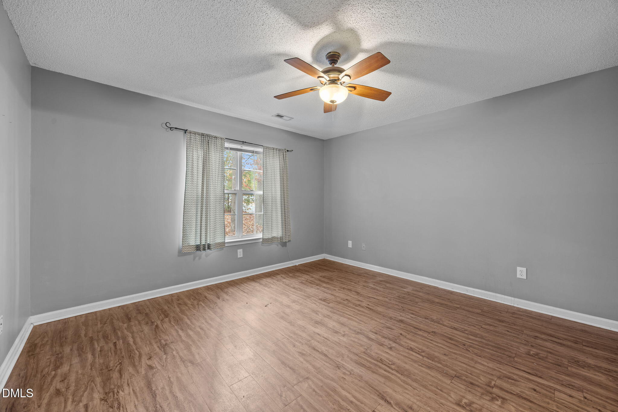2916 Flintridge Drive