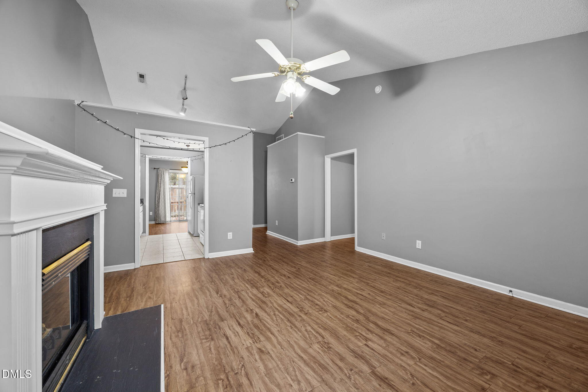 2916 Flintridge Drive