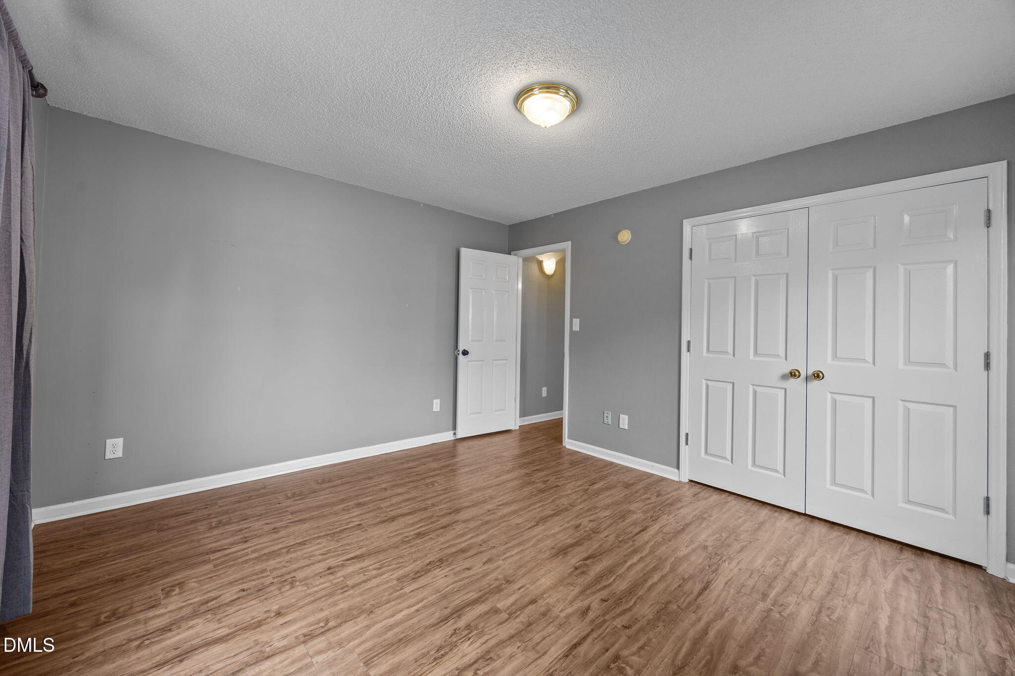 2916 Flintridge Drive