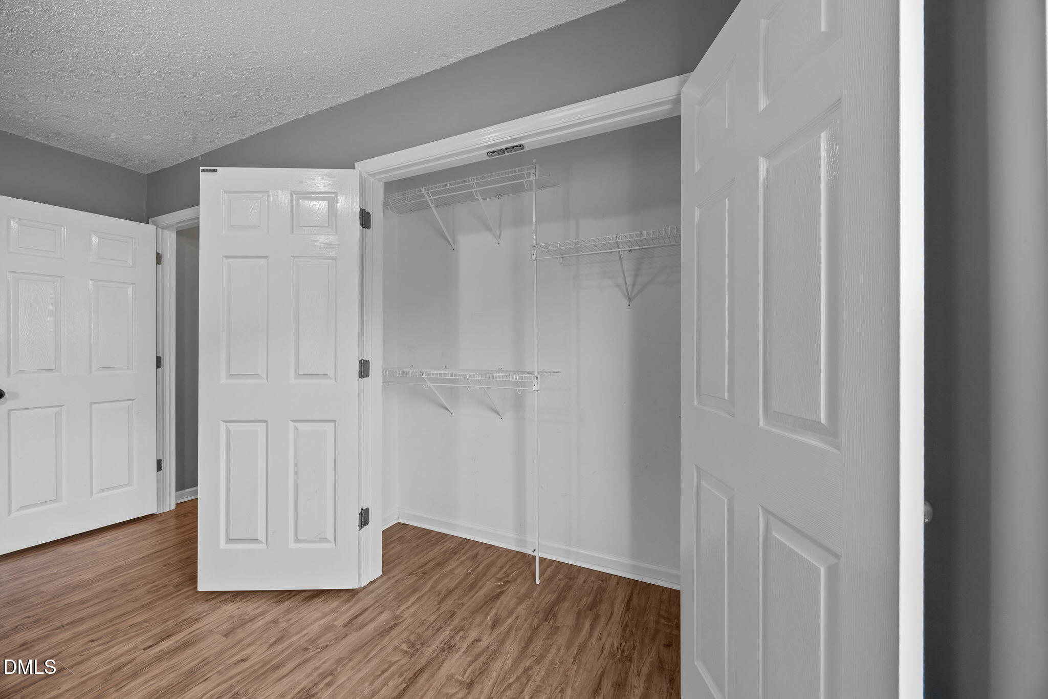 2916 Flintridge Drive
