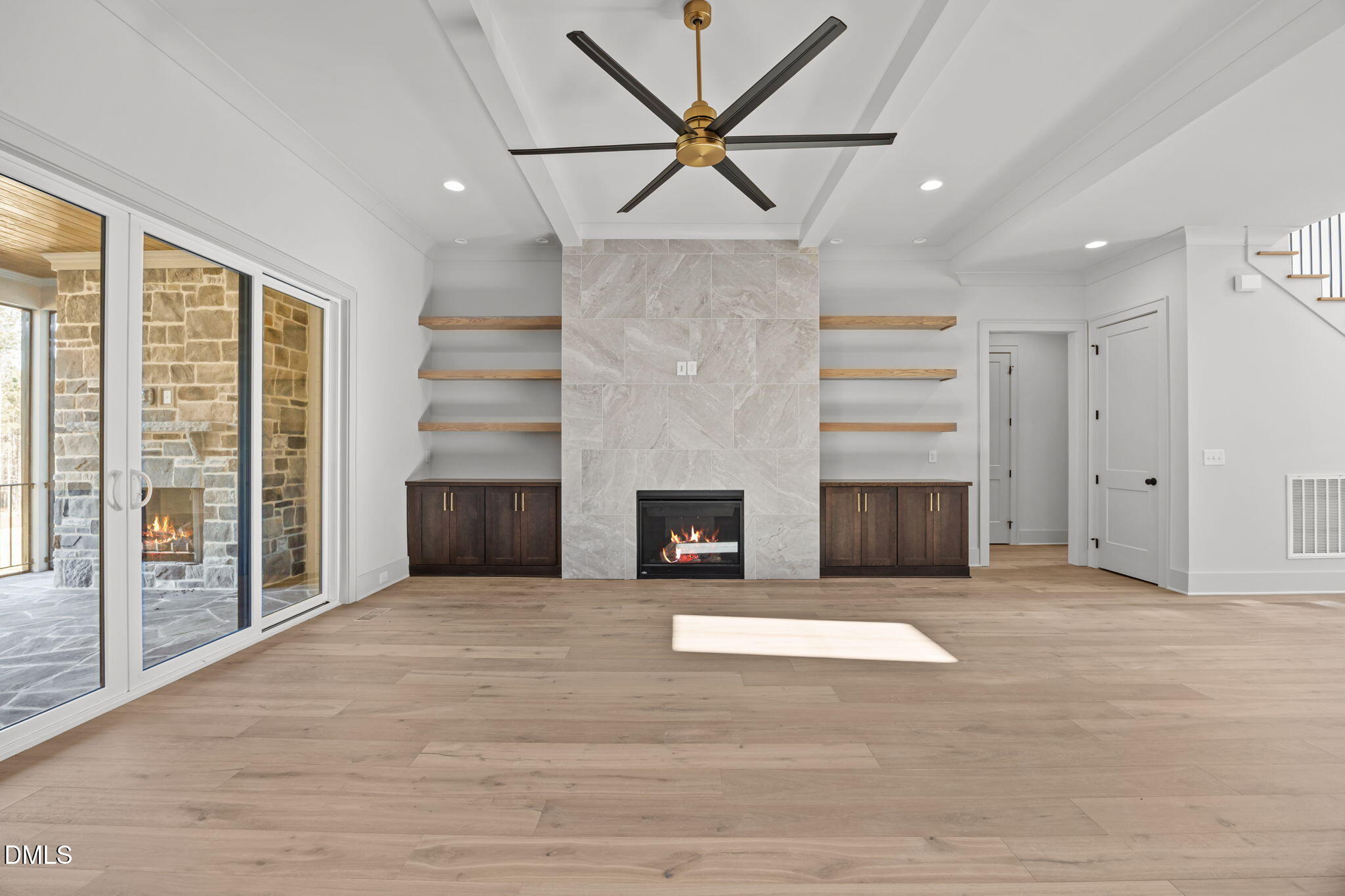 35 Chestnut Oak Drive