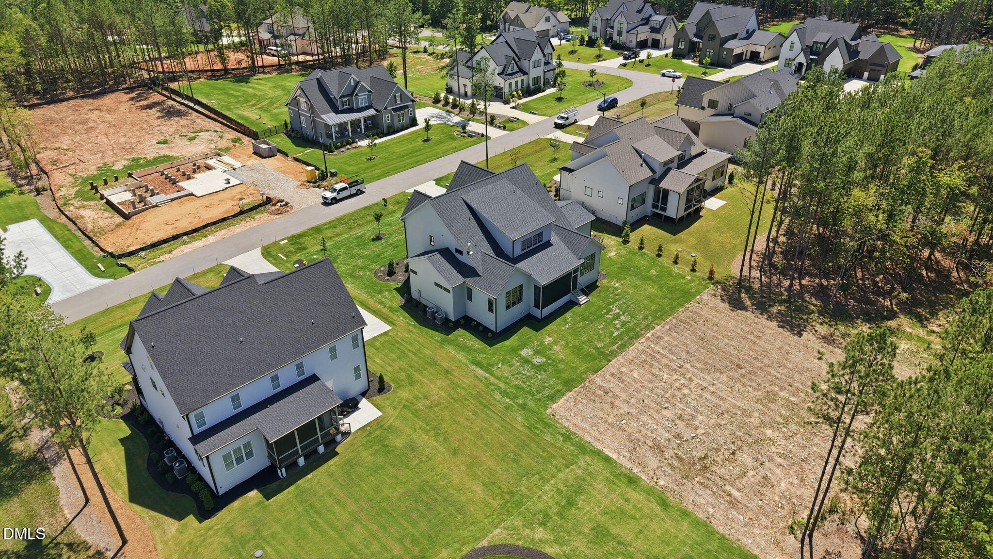 35 Chestnut Oak Drive