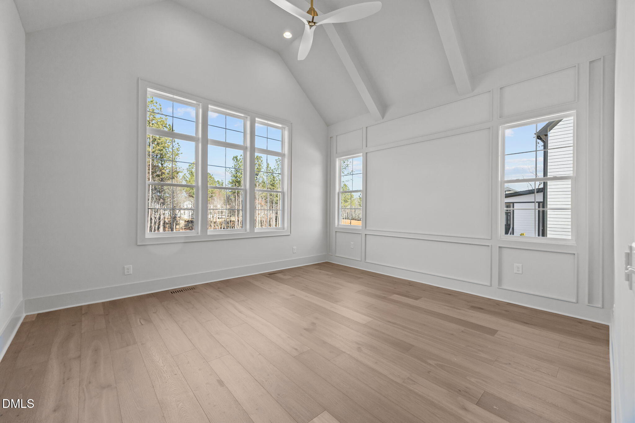 35 Chestnut Oak Drive