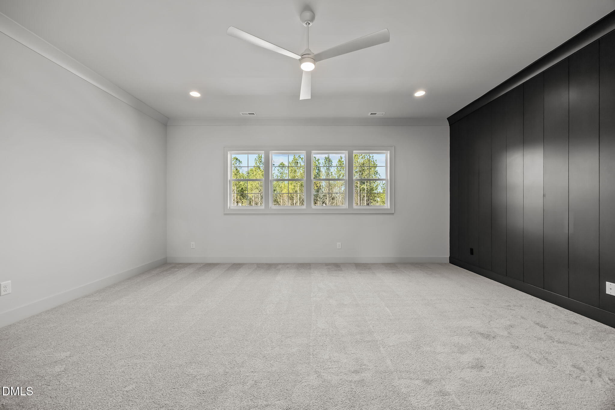 35 Chestnut Oak Drive